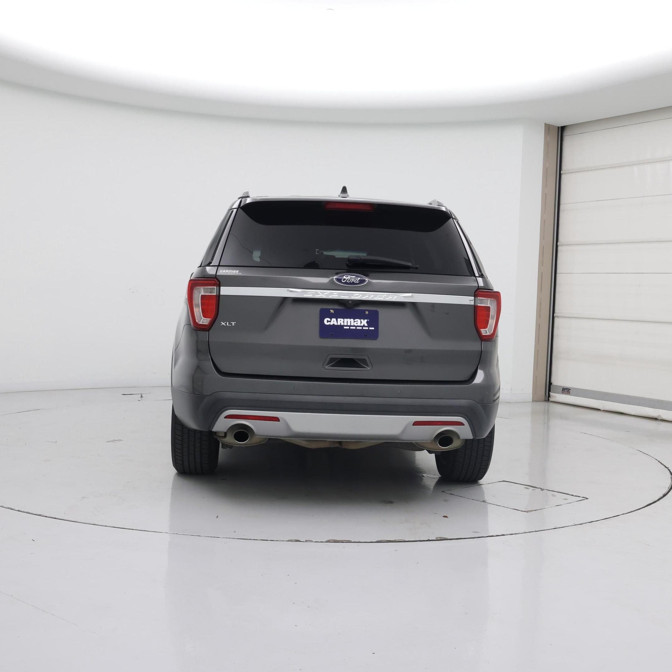 Thumbnail: 2017 Ford Explorer - 6