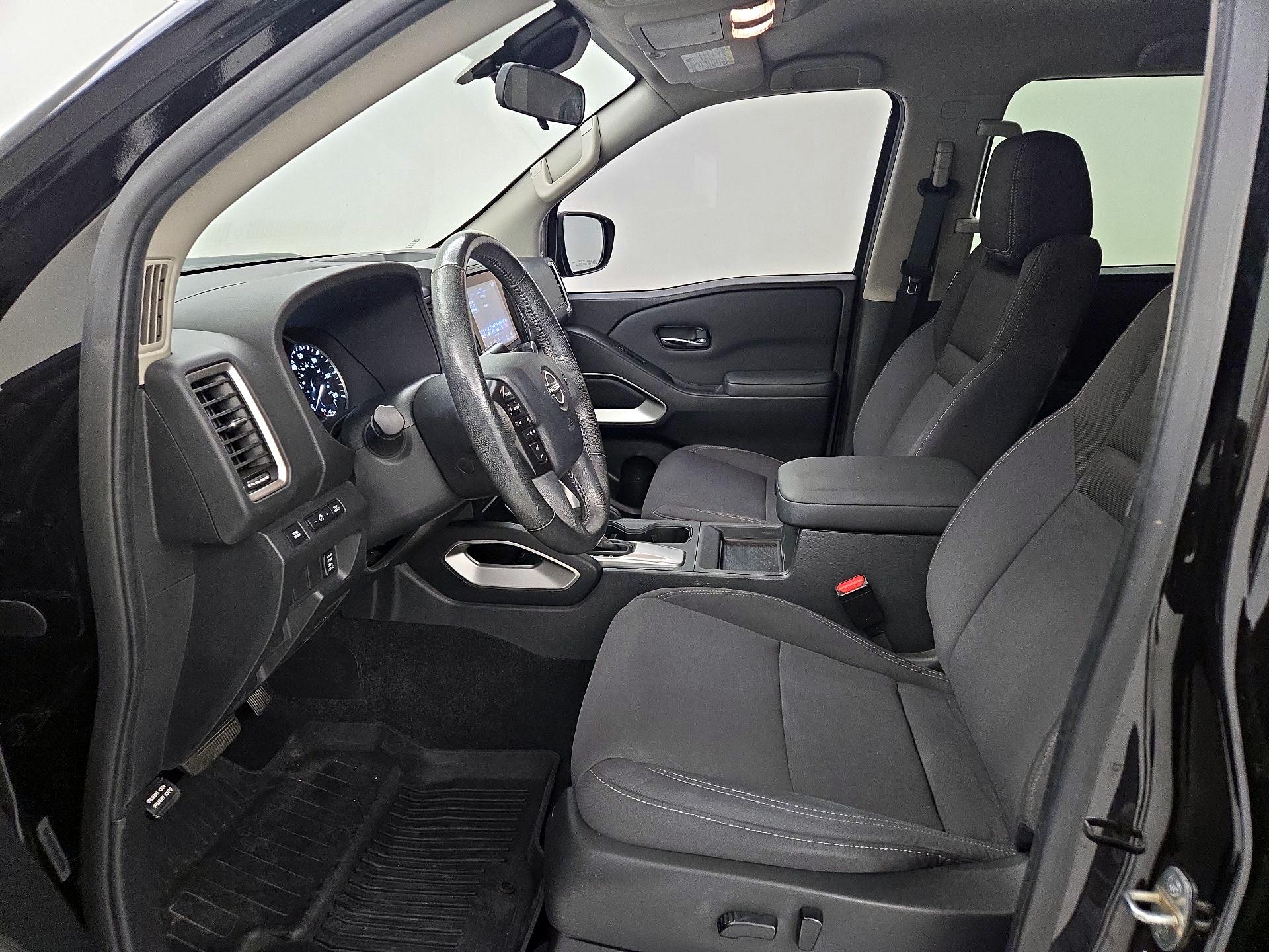 Thumbnail: 2022 Nissan Frontier - 11