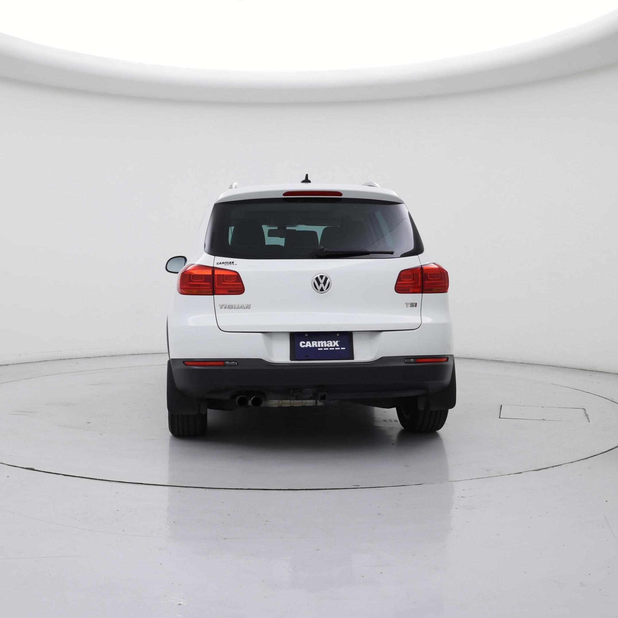 Thumbnail: 2016 Volkswagen Tiguan - 6