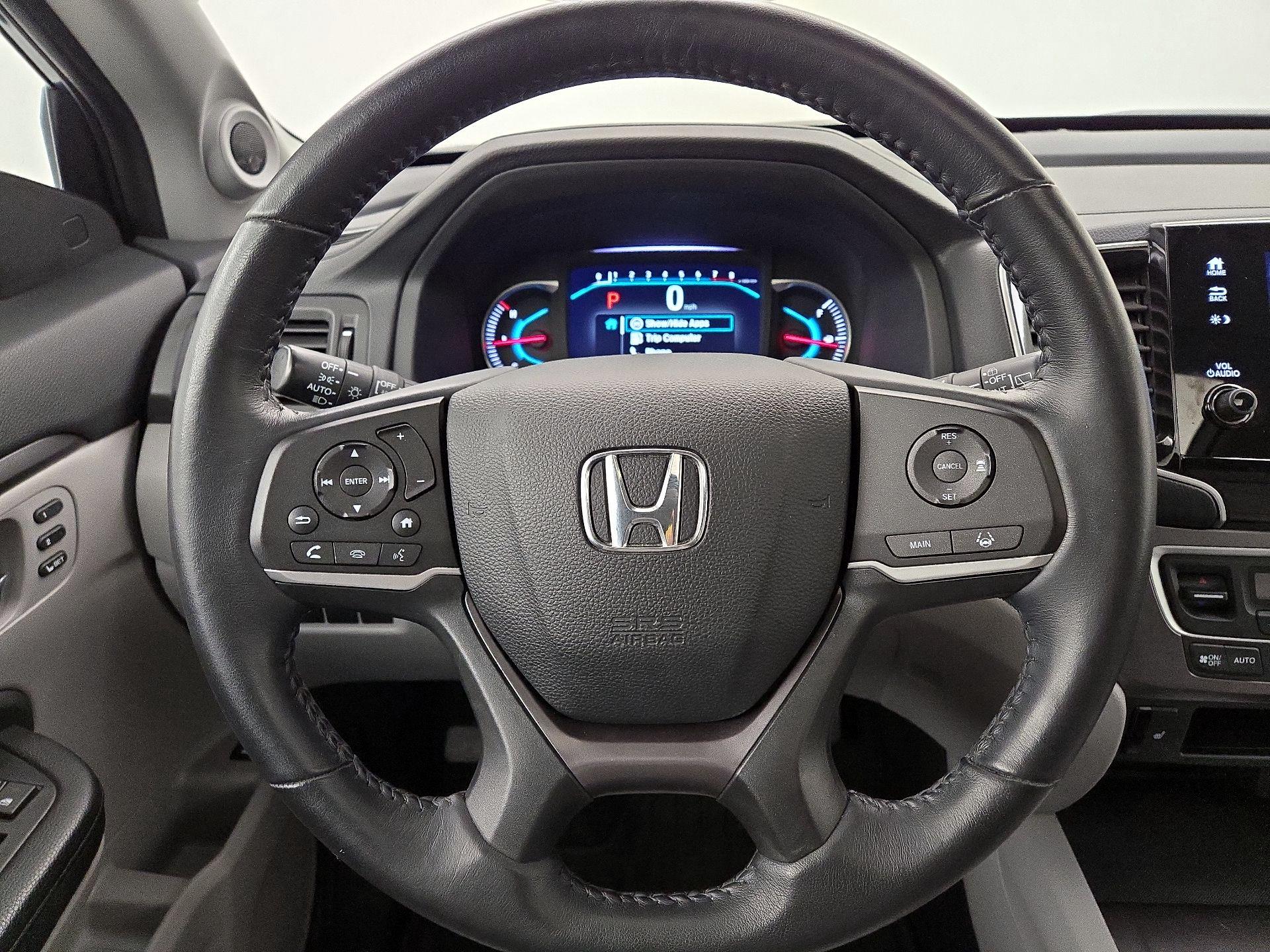 Thumbnail: 2019 Honda Pilot - 10