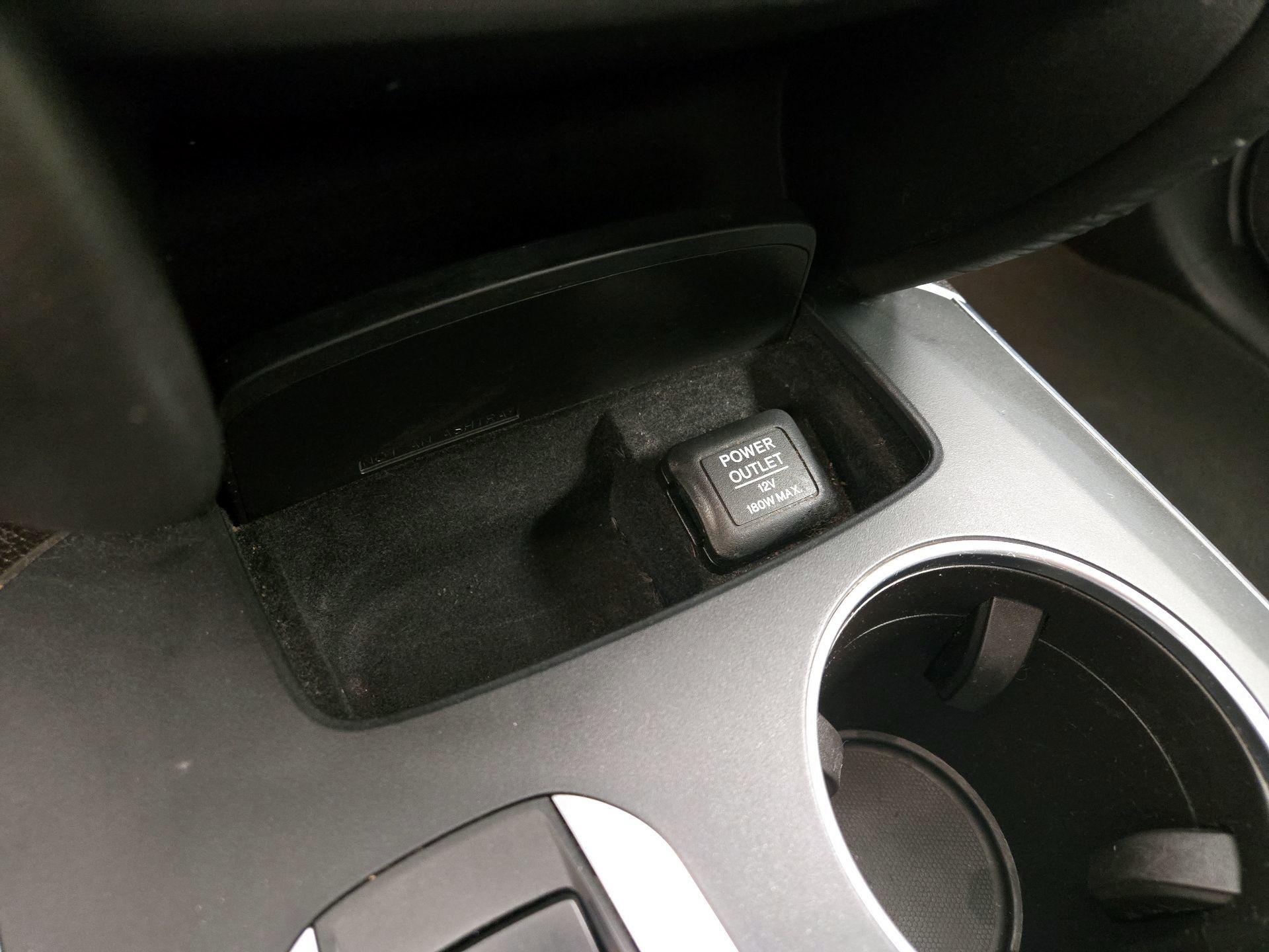 Thumbnail: 2019 Acura MDX - 18