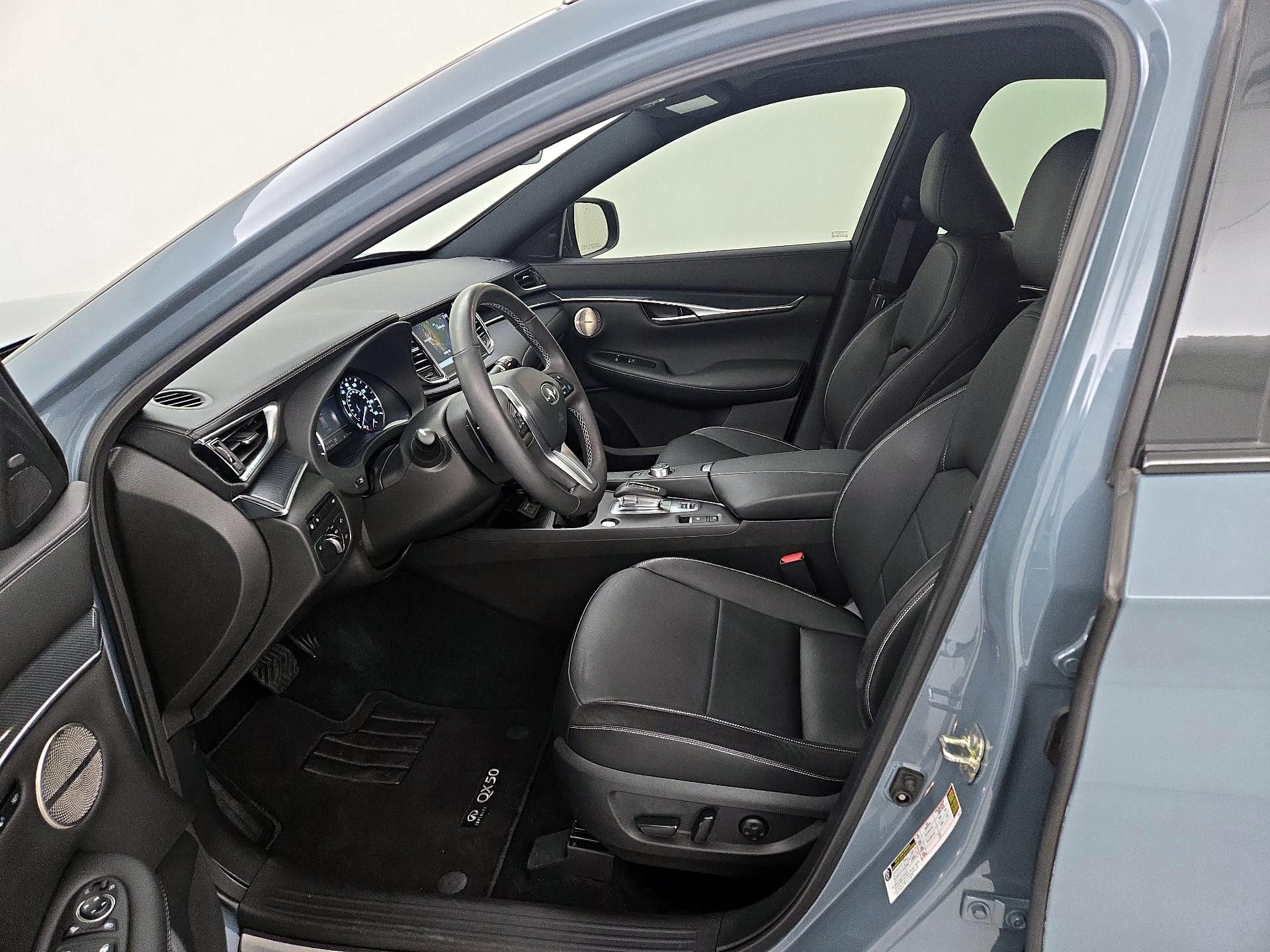 Thumbnail: 2024 INFINITI QX50 - 11