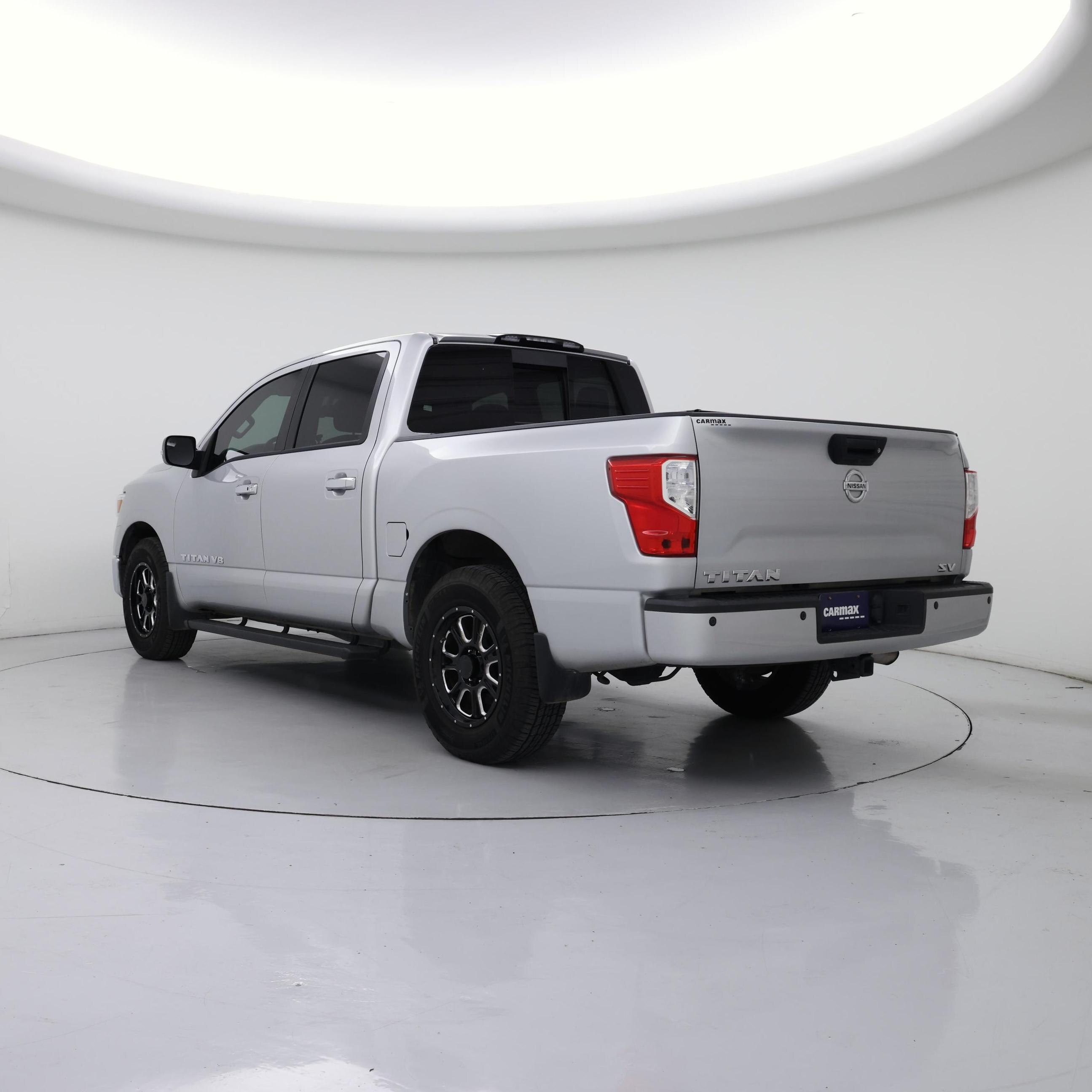 Thumbnail: 2018 Nissan Titan - 2