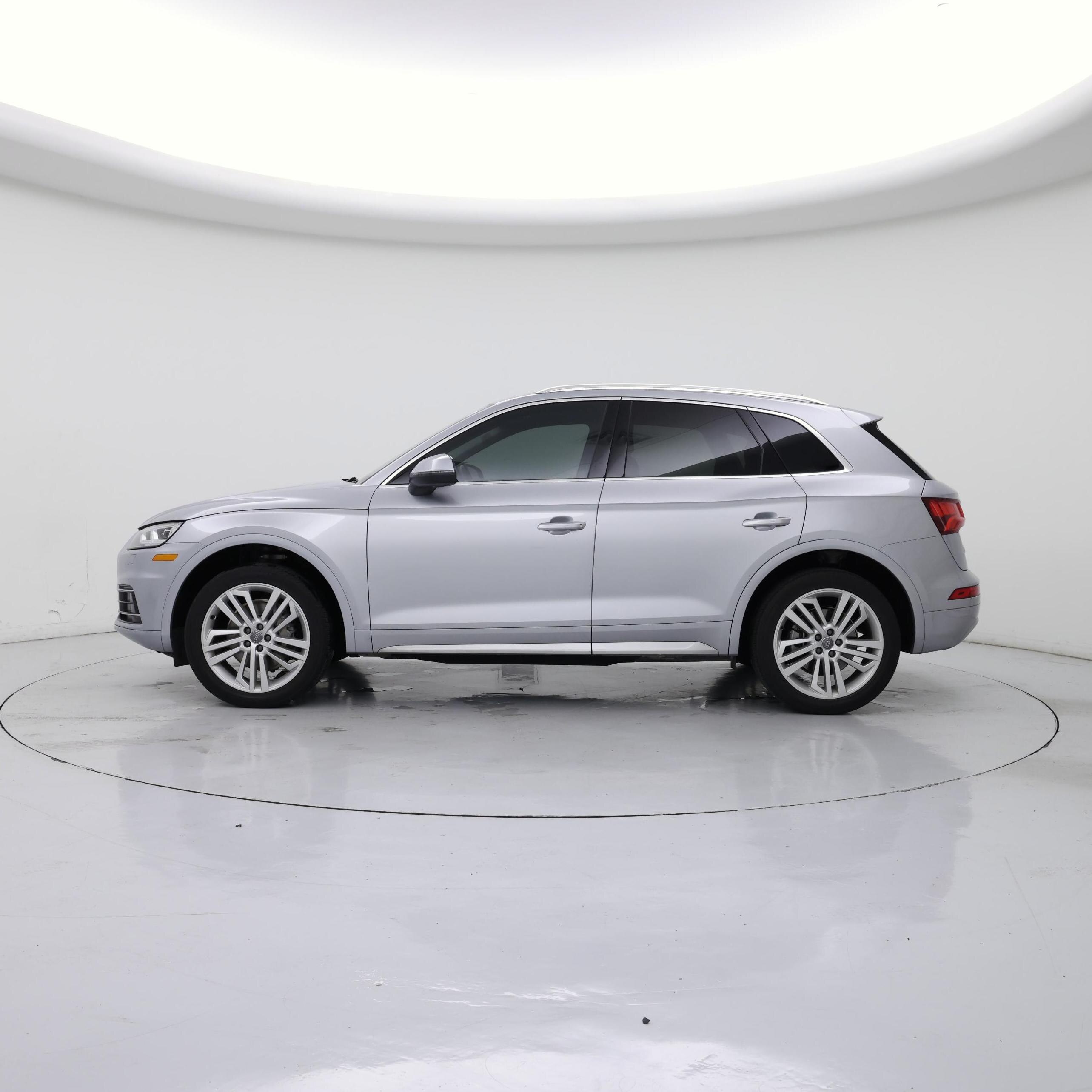 Thumbnail: 2019 Audi Q5 - 3