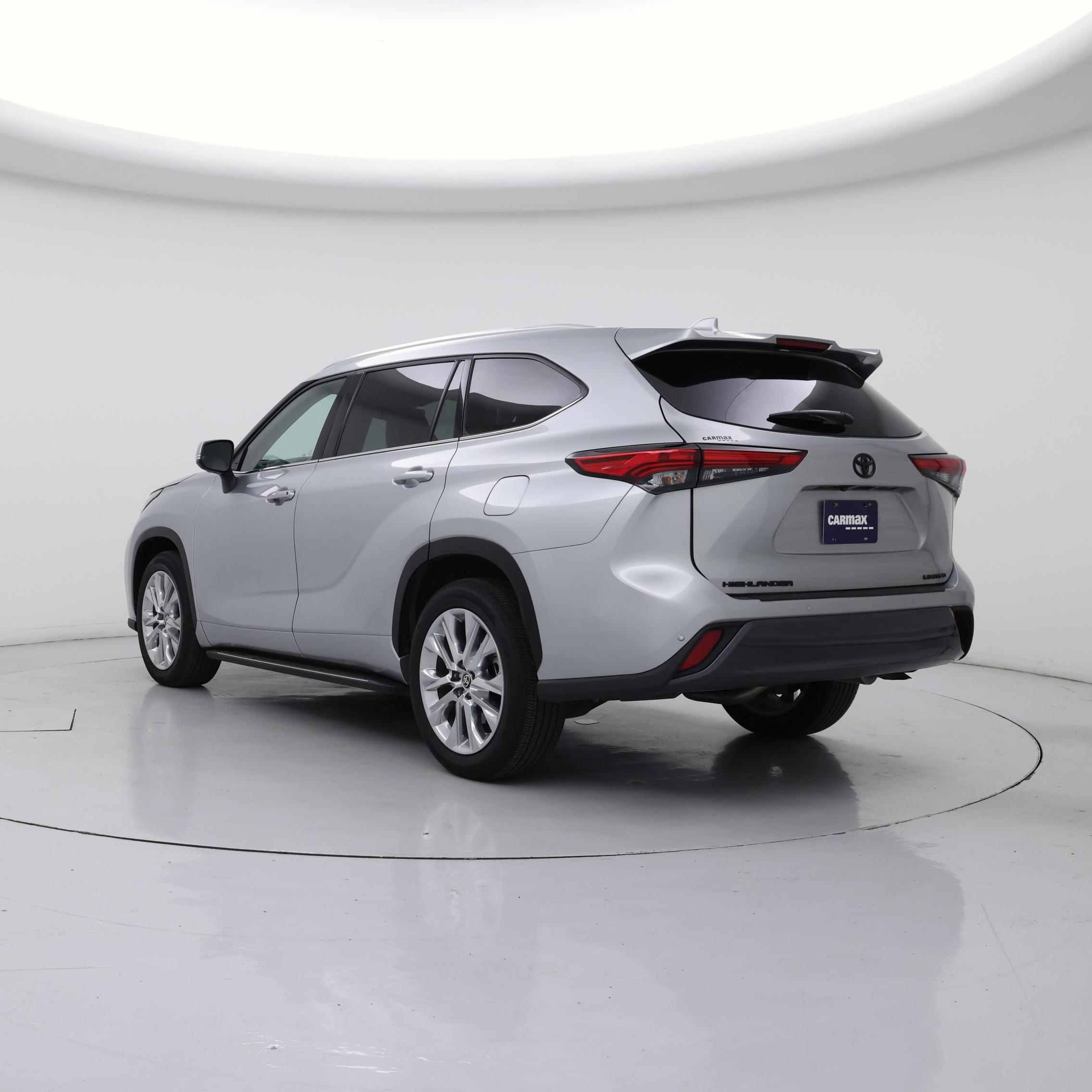 Thumbnail: 2020 Toyota Highlander - 2