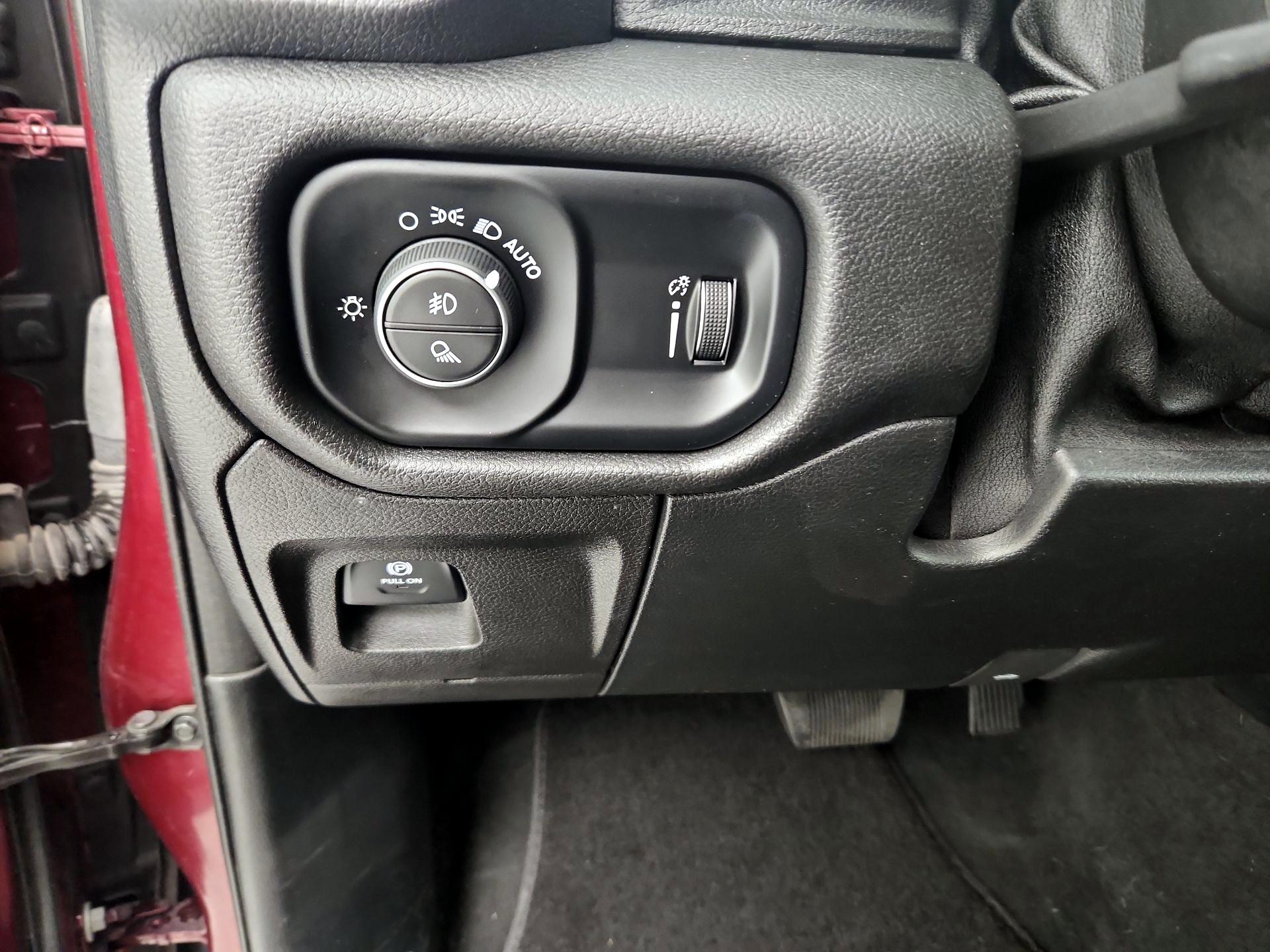 Thumbnail: 2021 RAM 1500 - 13