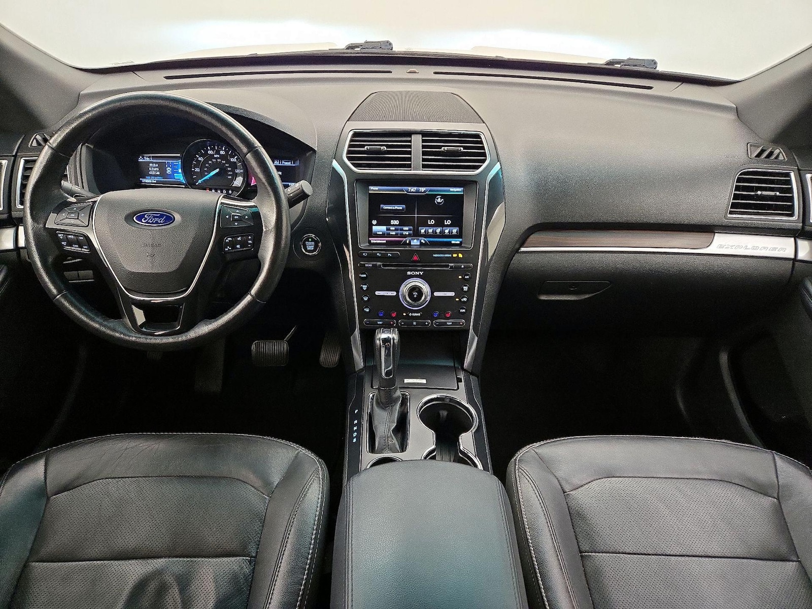 2016 Ford Explorer Limited, photo 11