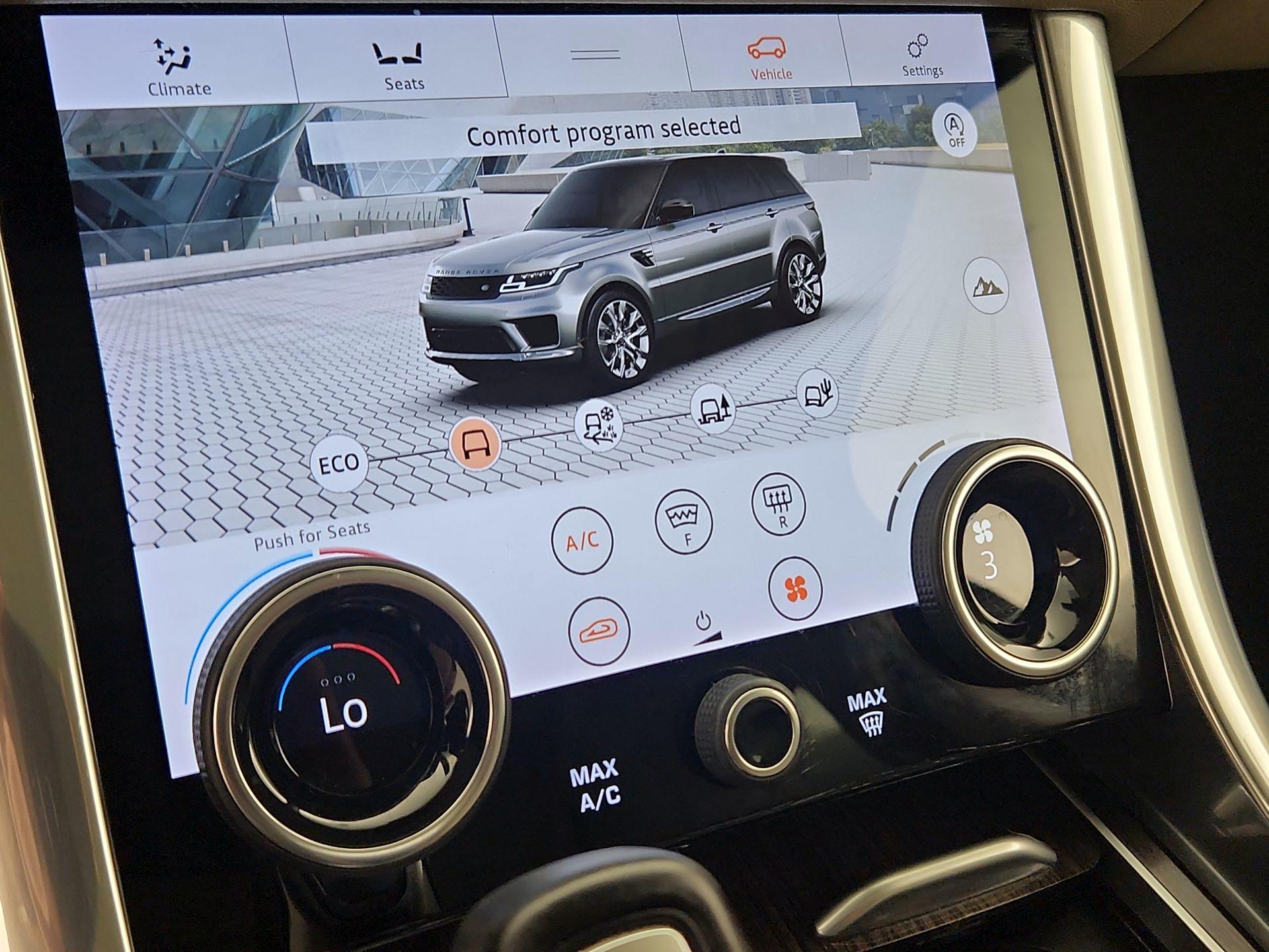 Thumbnail: 2018 Land Rover Range Rover Sport - 17