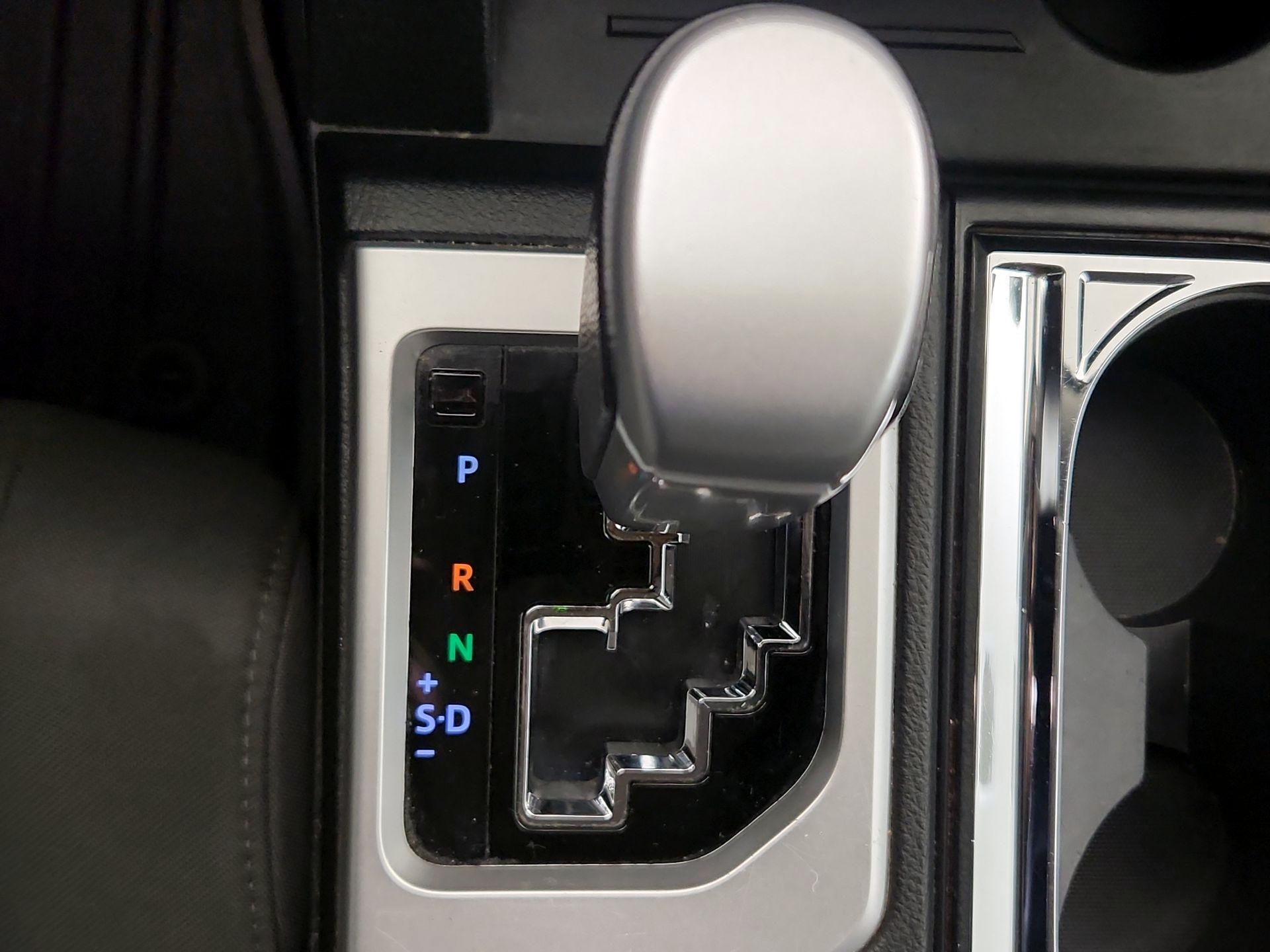 Thumbnail: 2021 Toyota Tundra - 17