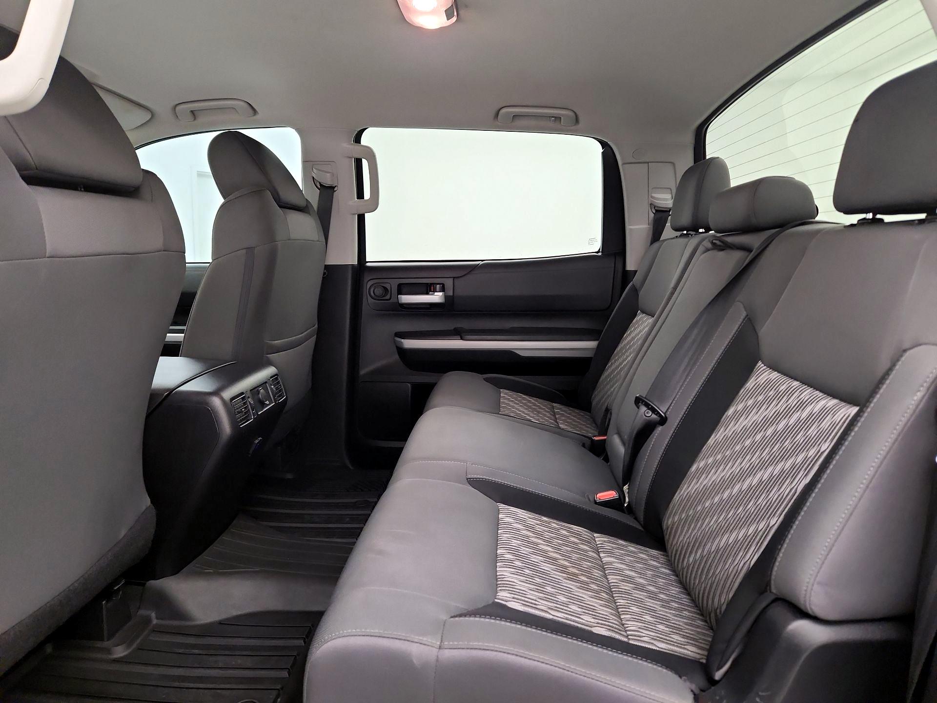 Thumbnail: 2021 Toyota Tundra - 19