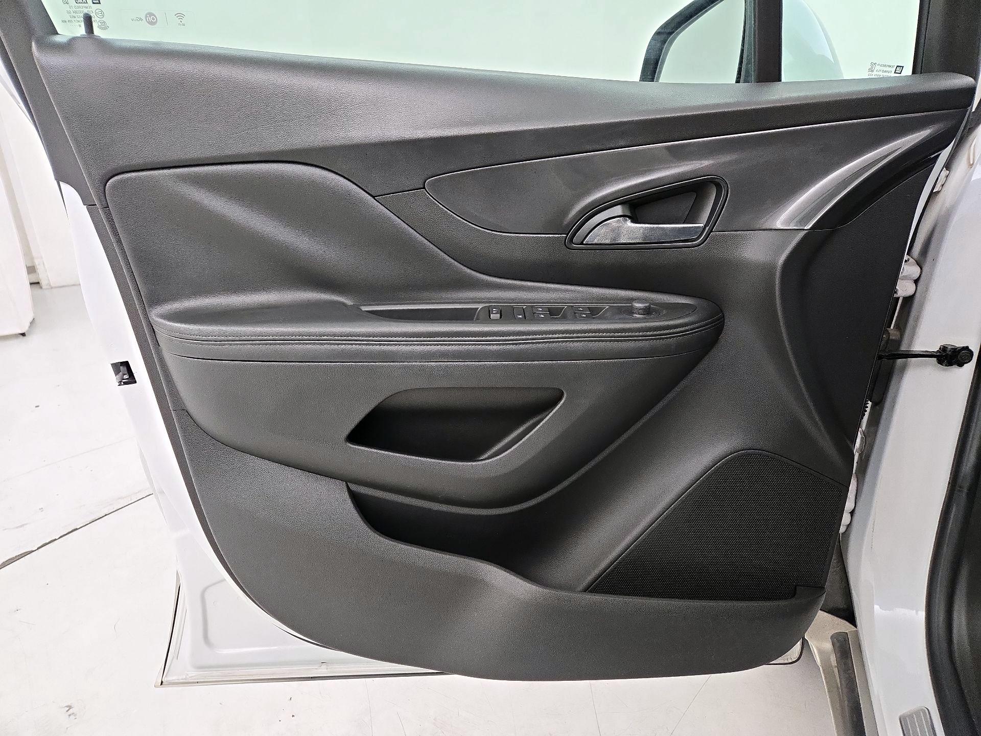 Thumbnail: 2018 Buick Encore - 12