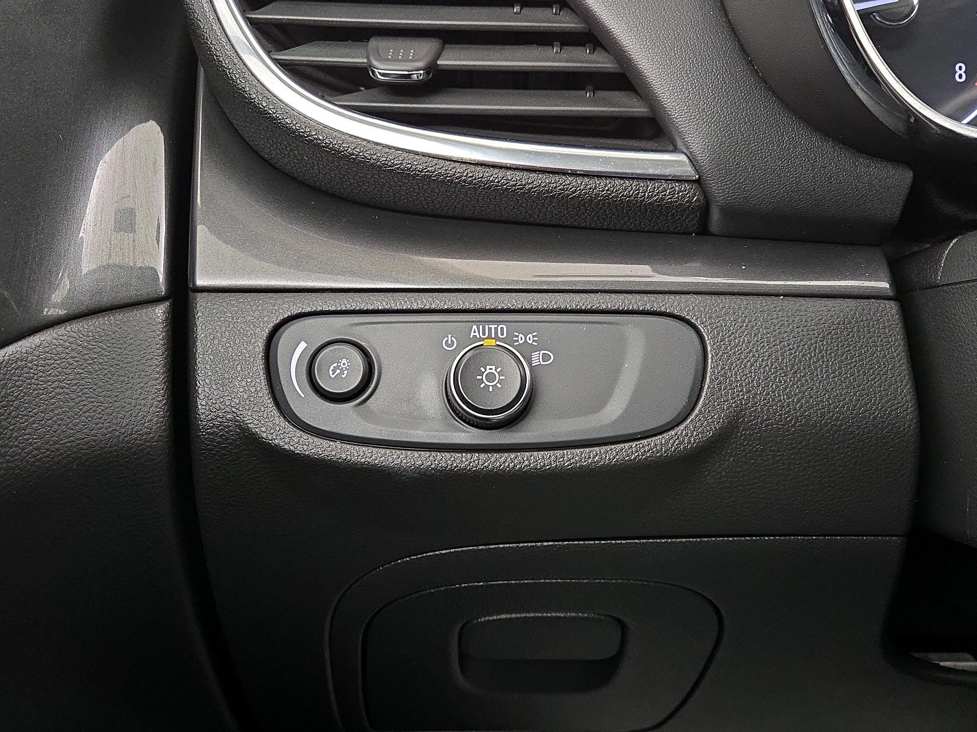 Thumbnail: 2018 Buick Encore - 13