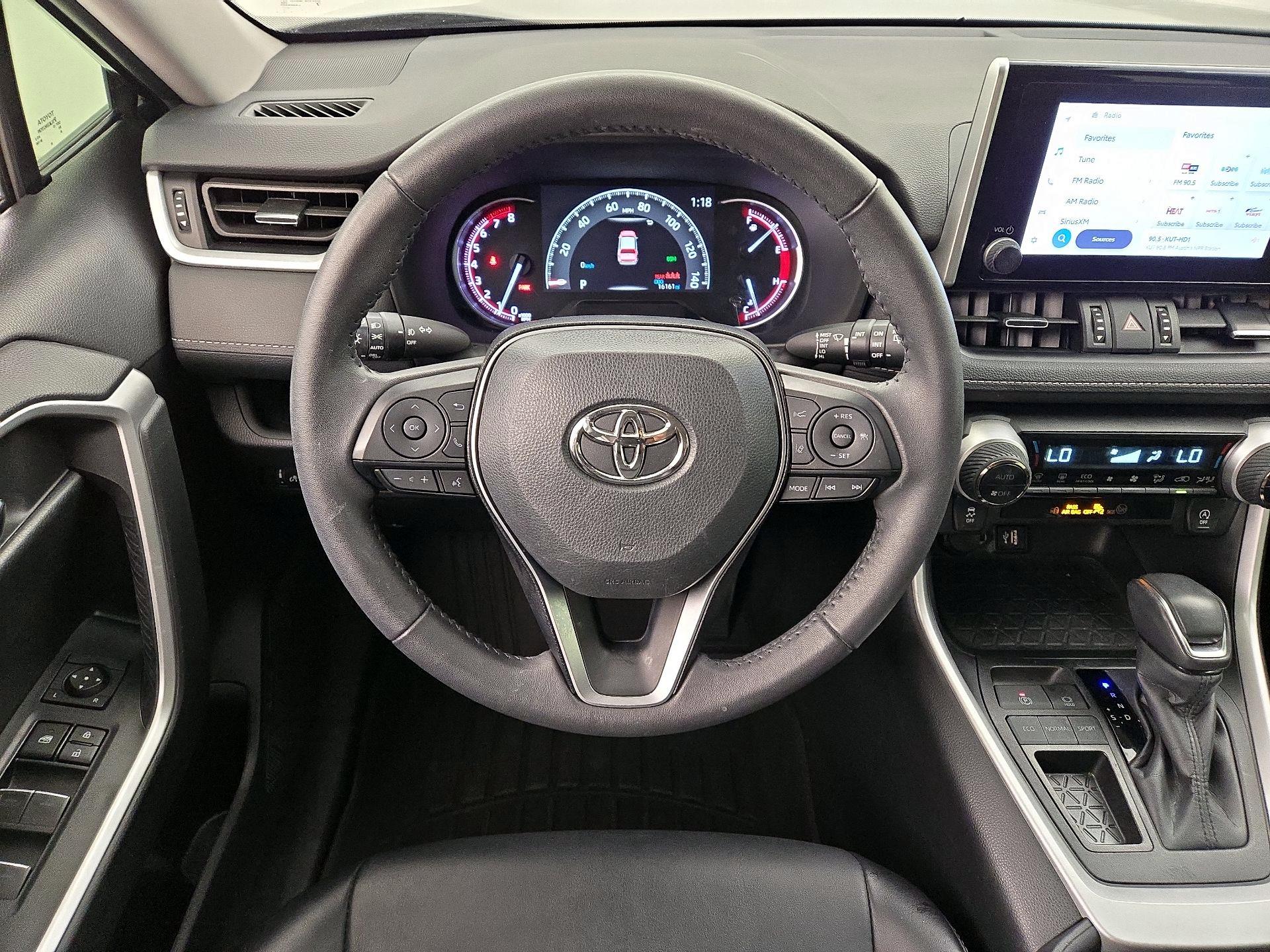 Thumbnail: 2024 Toyota RAV4 - 10