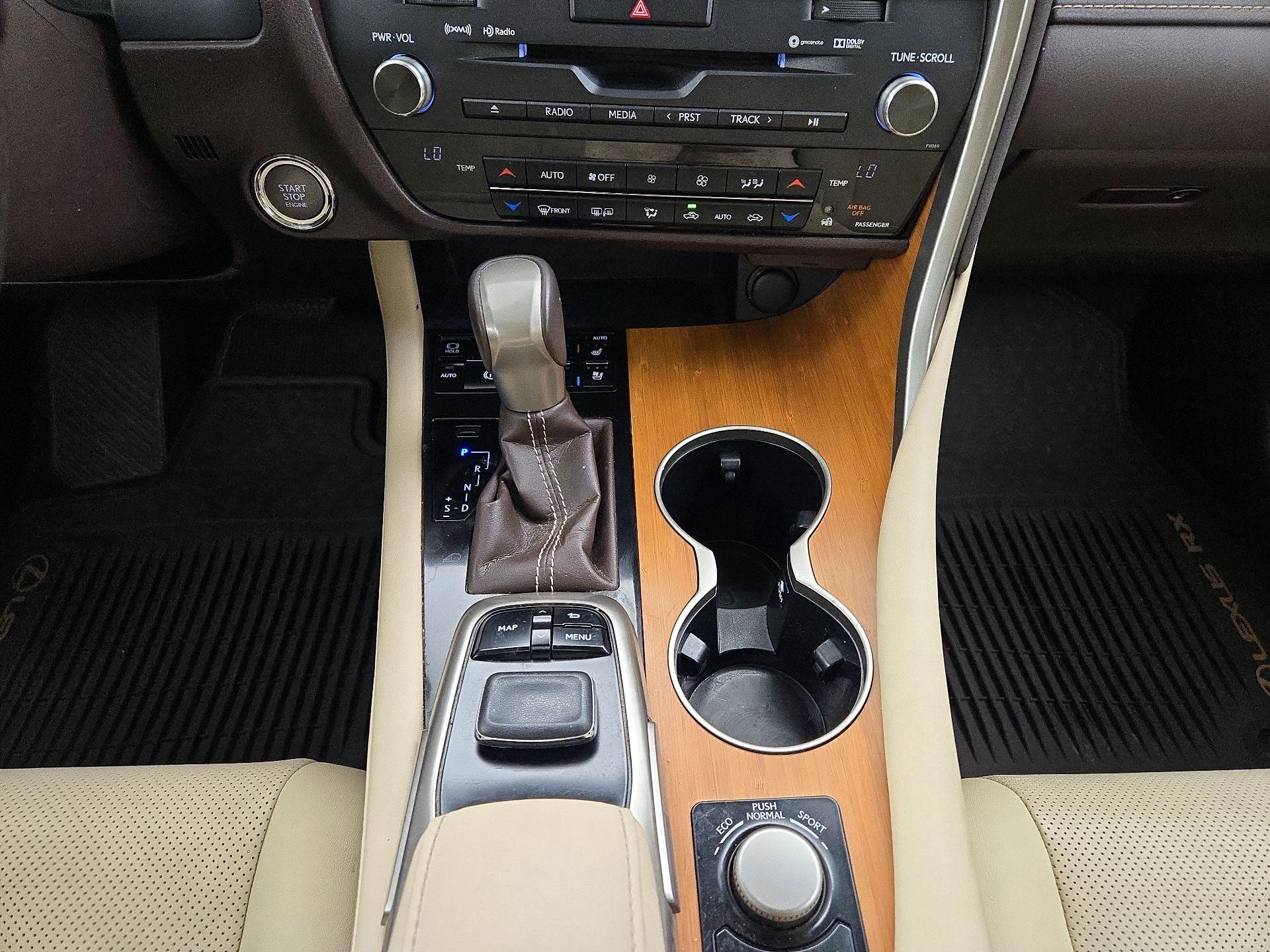 Thumbnail: 2016 Lexus RX - 18