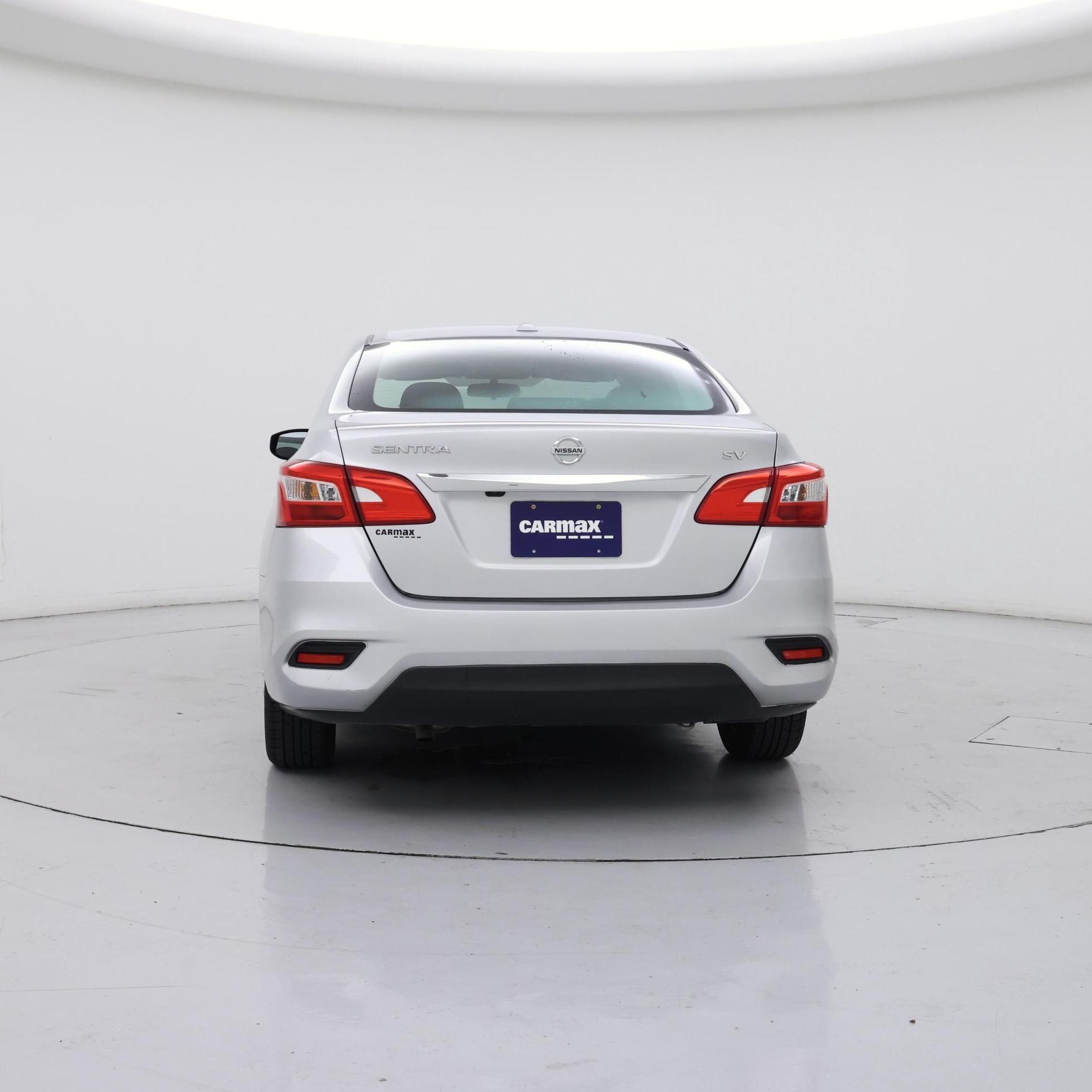 Thumbnail: 2017 Nissan Sentra - 6