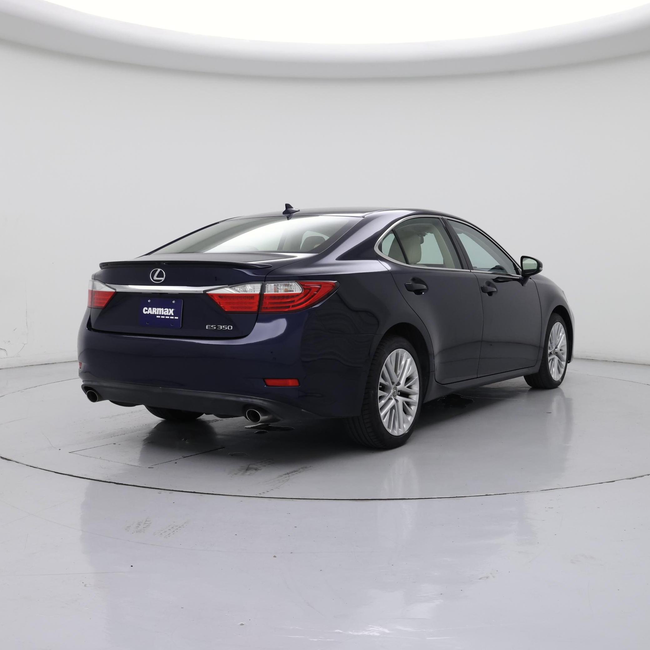 Thumbnail: 2014 Lexus ES - 8