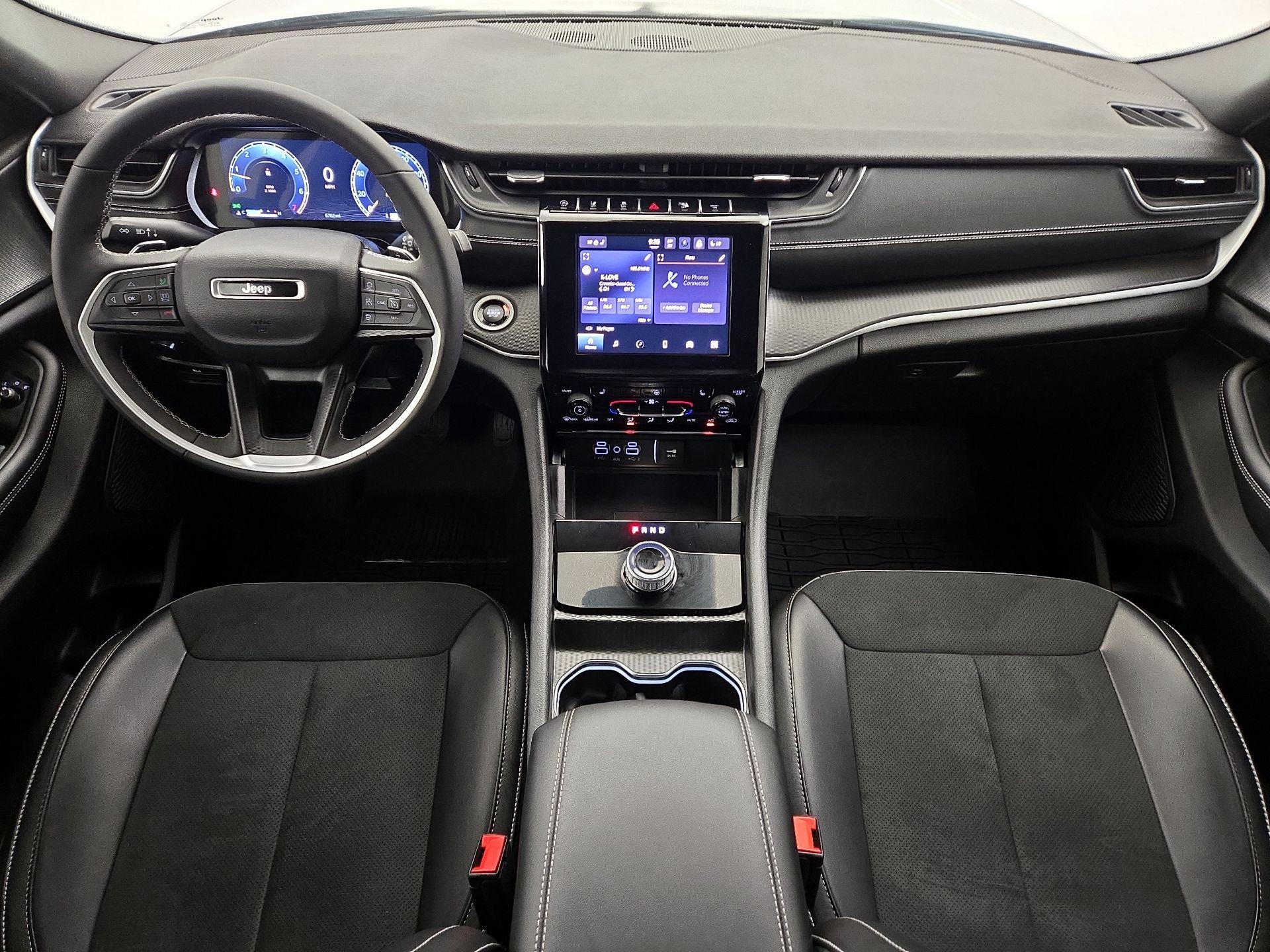 Thumbnail: 2024 Jeep Grand Cherokee - 9