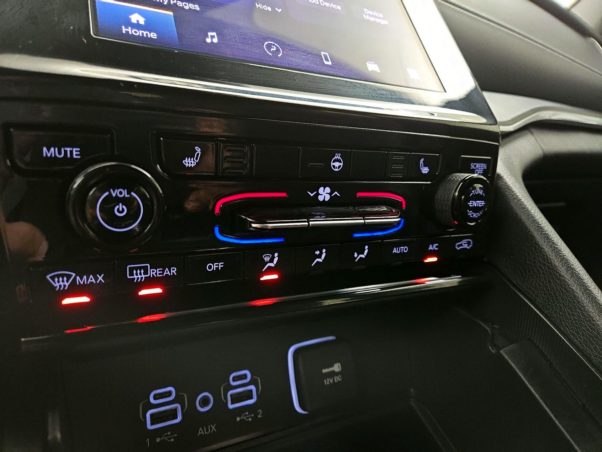 Thumbnail: 2024 Jeep Grand Cherokee - 16