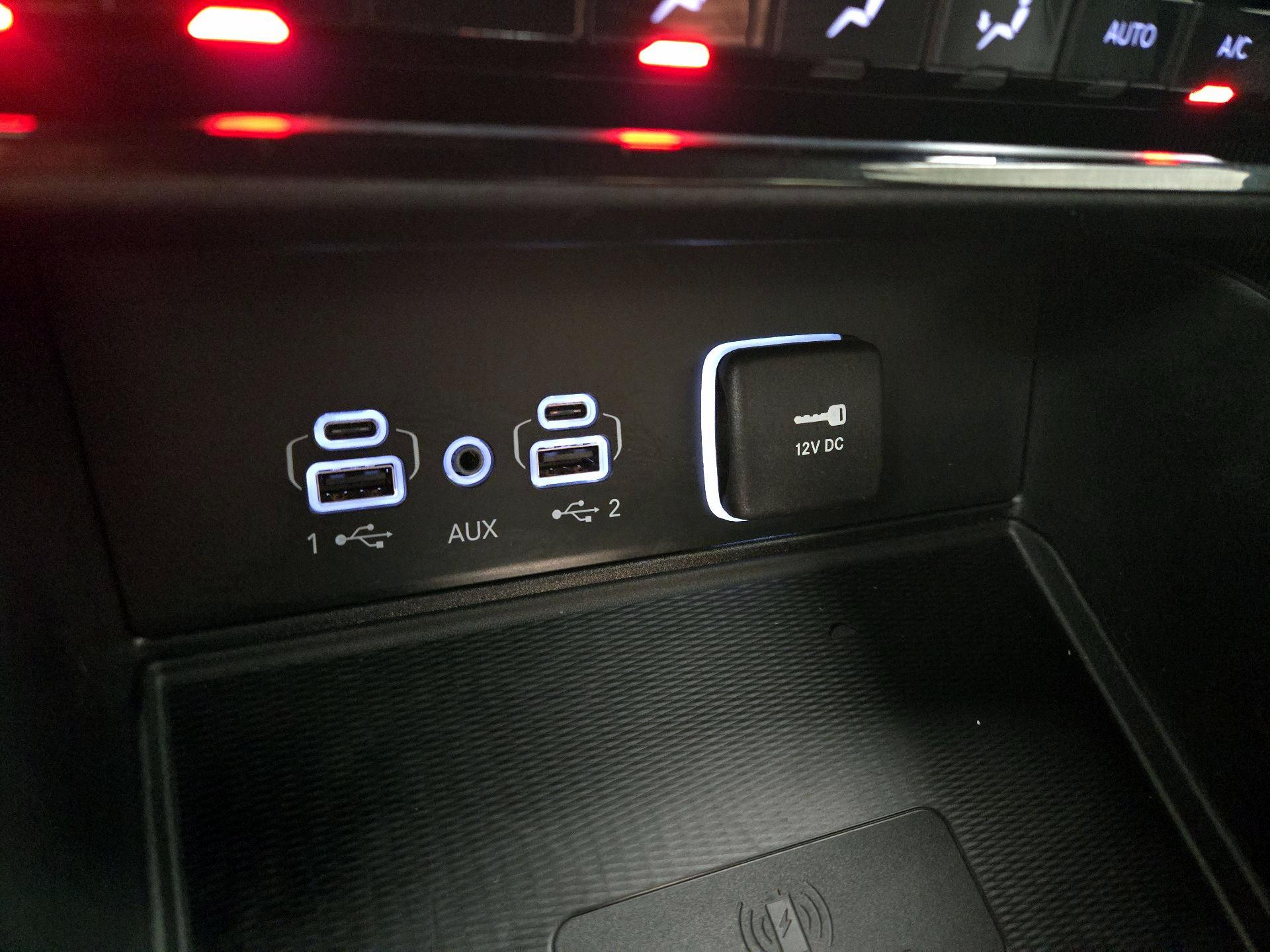 Thumbnail: 2024 Jeep Grand Cherokee - 18