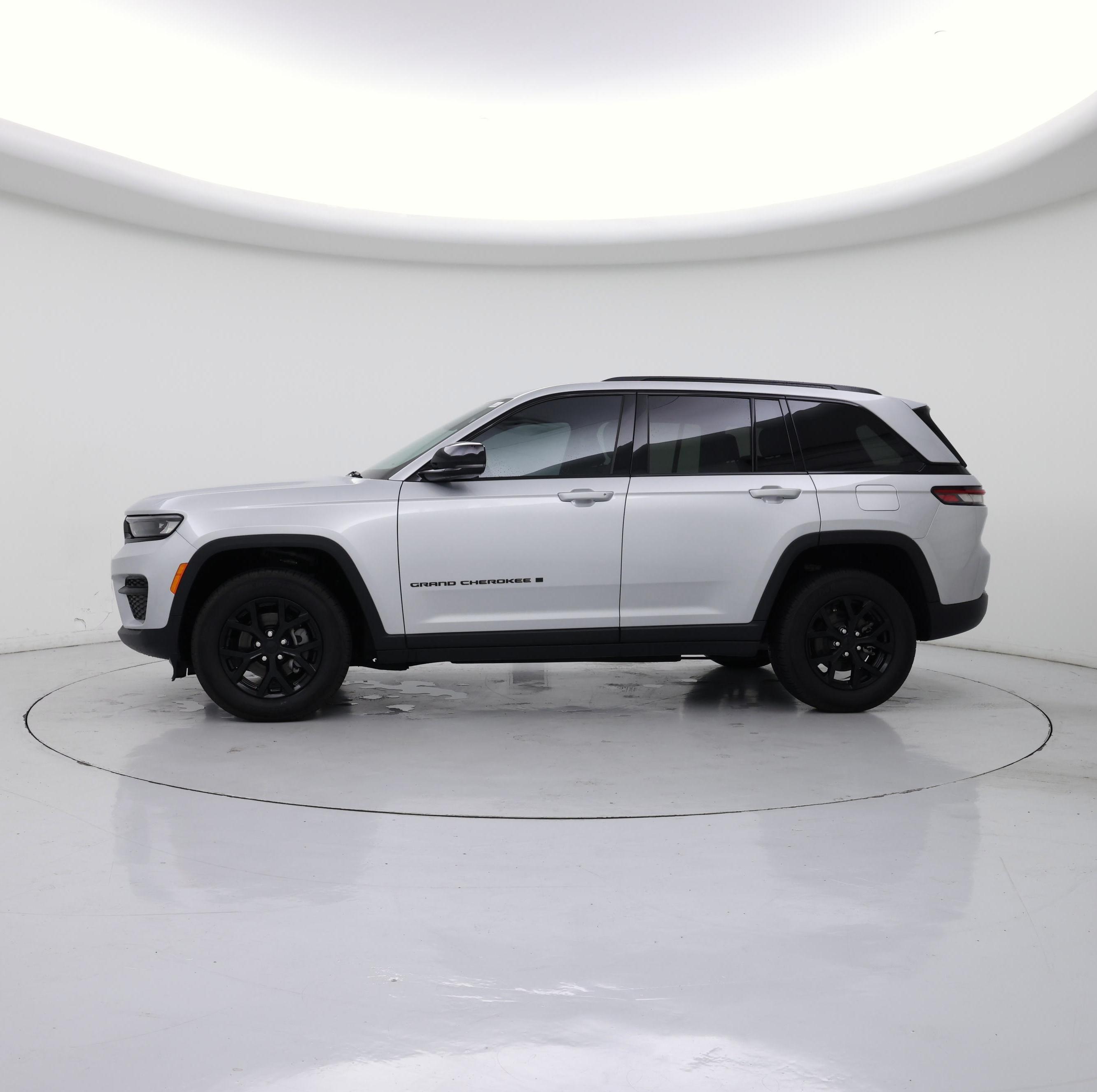 Thumbnail: 2024 Jeep Grand Cherokee - 3
