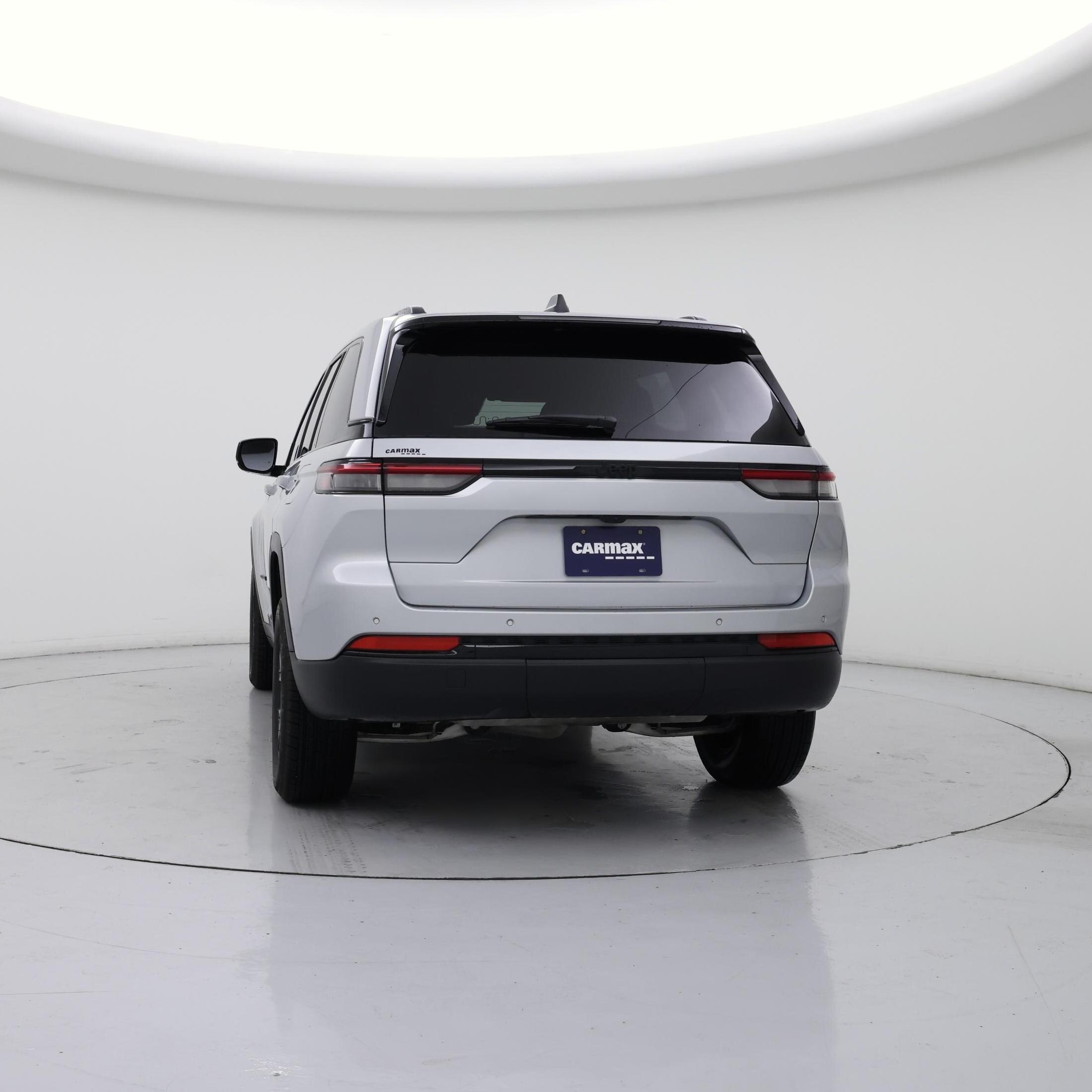 Thumbnail: 2024 Jeep Grand Cherokee - 6