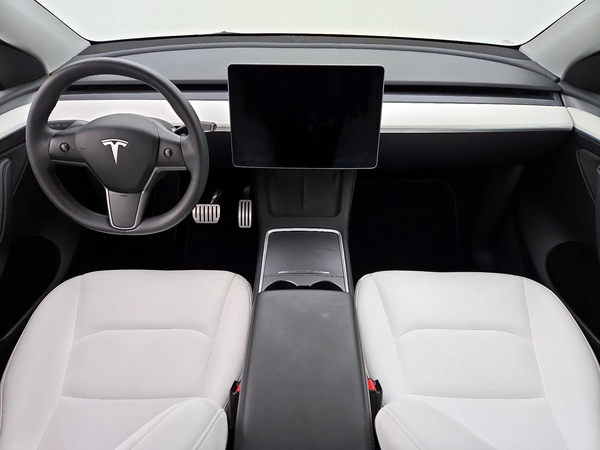 Thumbnail: 2023 Tesla Model Y - 9