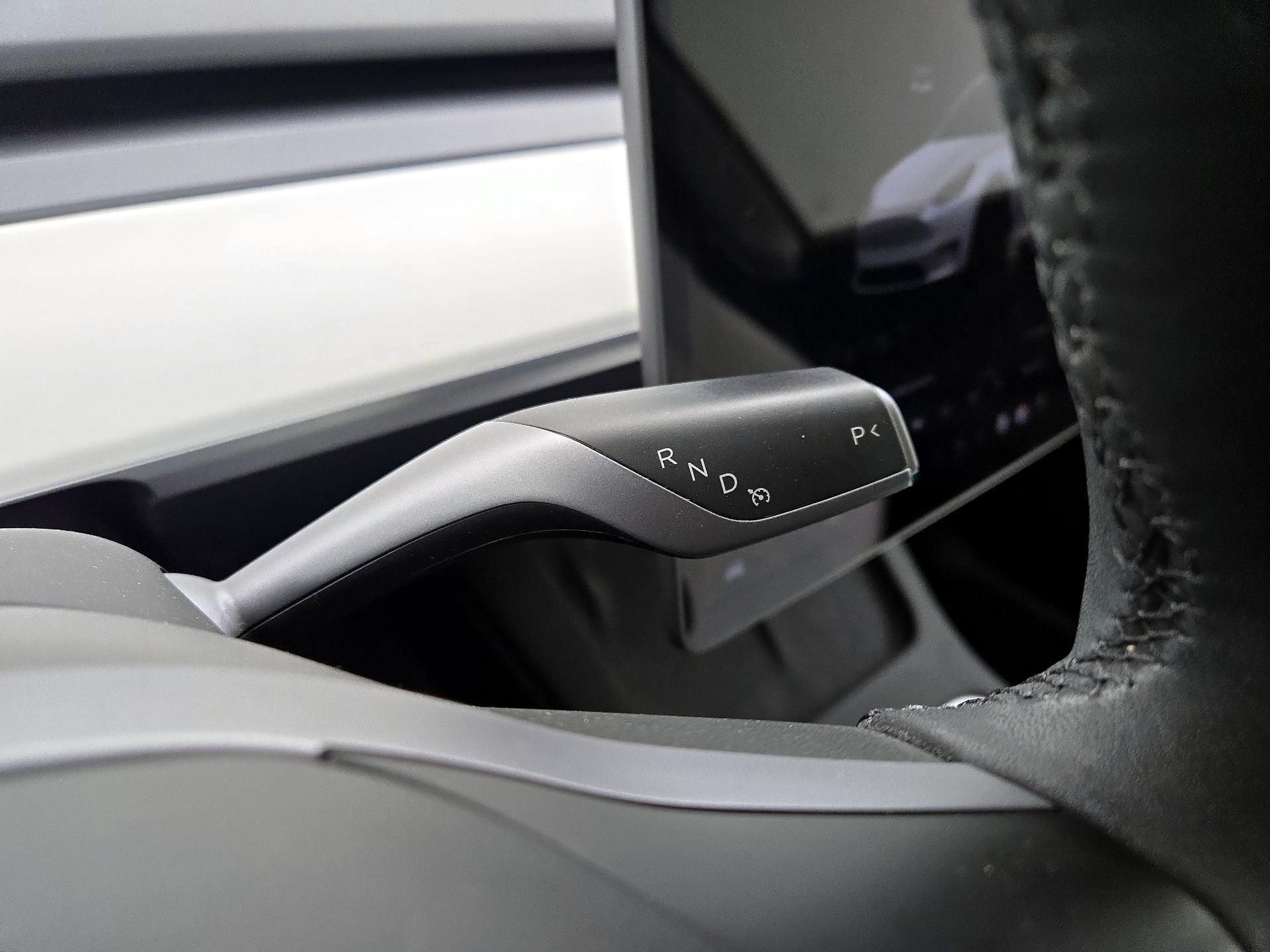 Thumbnail: 2023 Tesla Model Y - 17