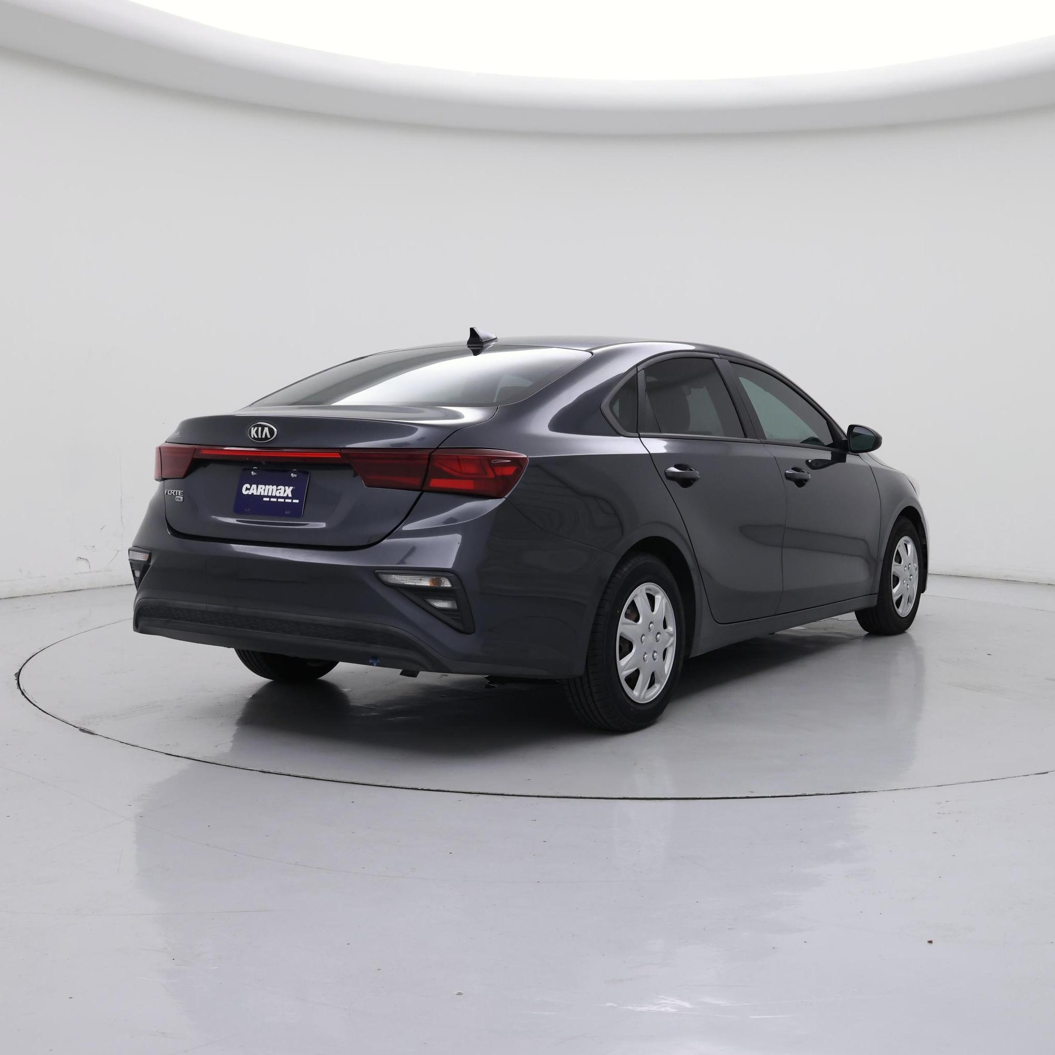 Thumbnail: 2020 Kia Forte - 8