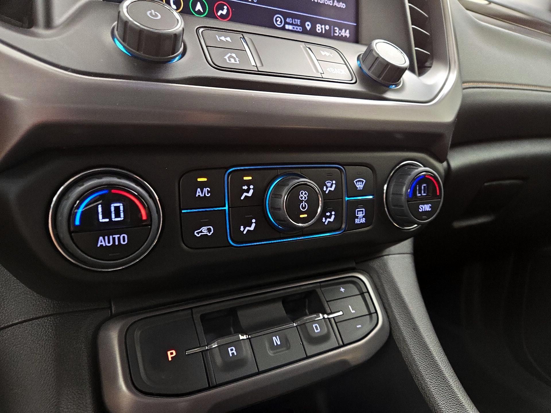 Thumbnail: 2023 GMC Acadia - 17