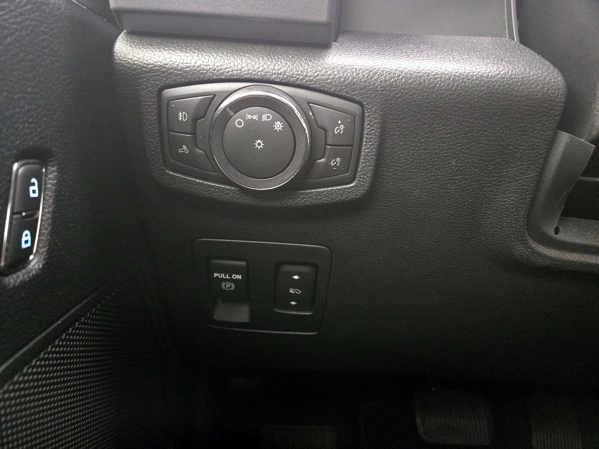 Thumbnail: 2020 Ford F-150 - 13