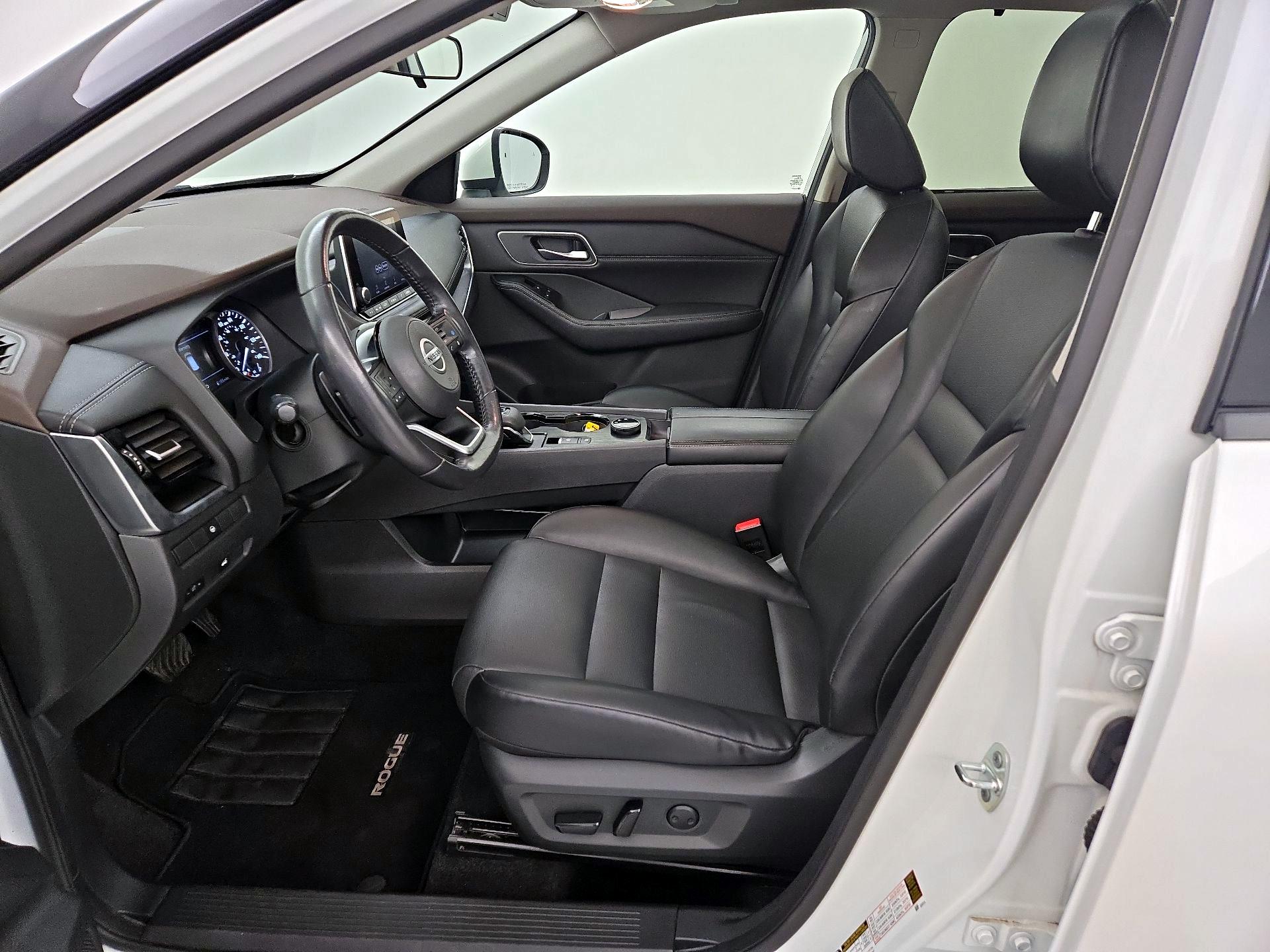 Thumbnail: 2021 Nissan Rogue - 11