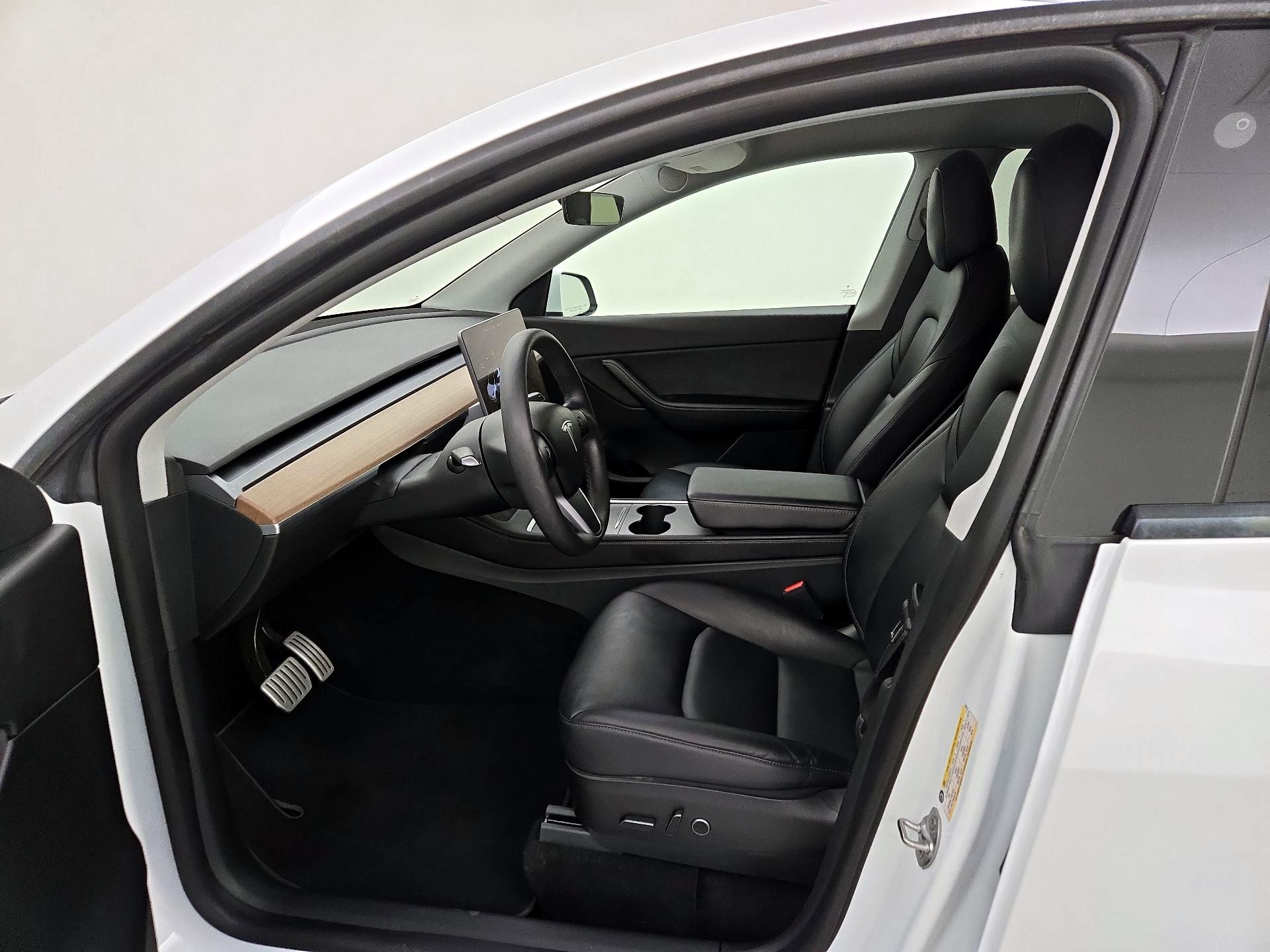 Thumbnail: 2021 Tesla Model Y - 11