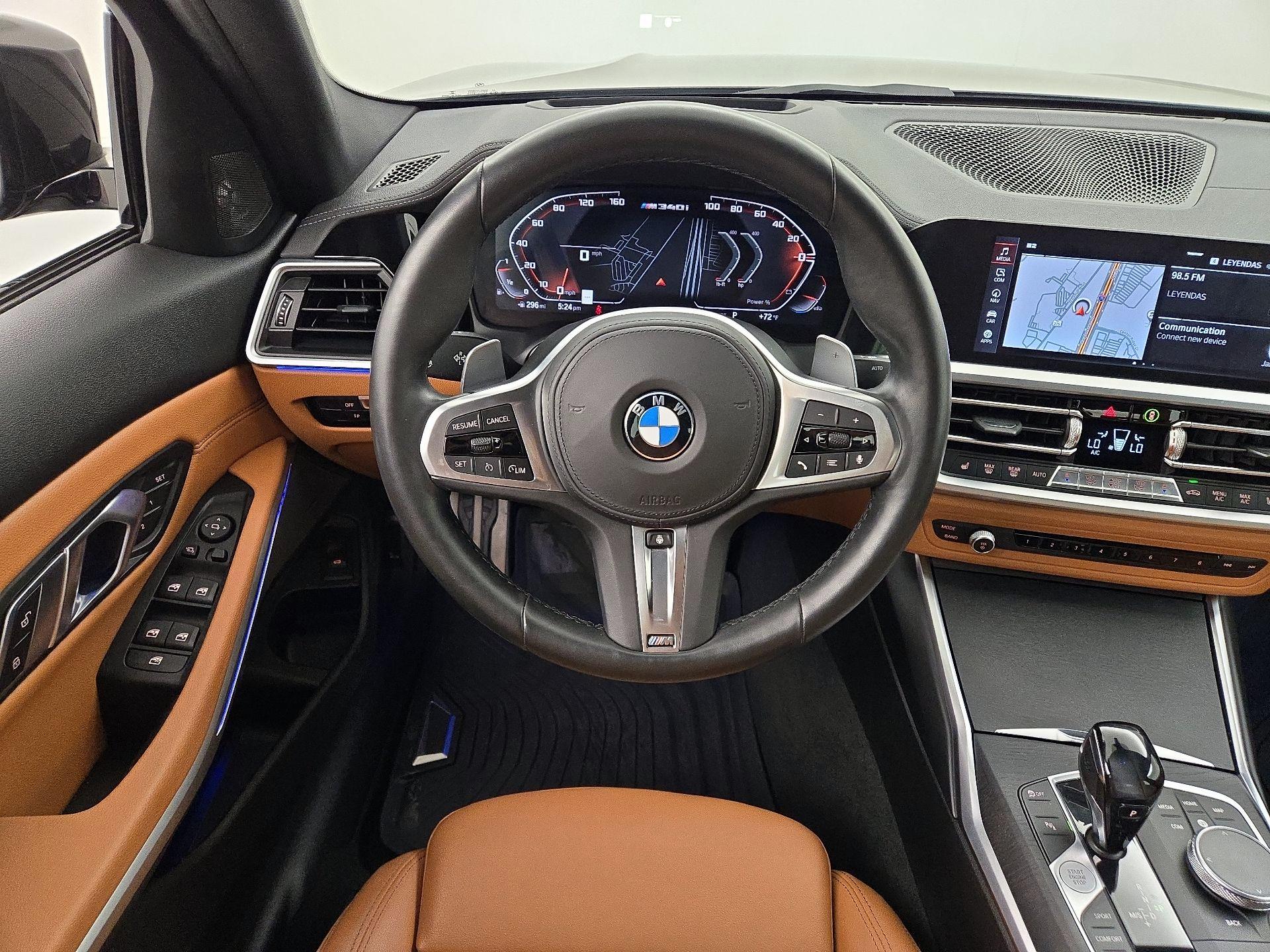 Thumbnail: 2021 BMW 3 Series - 10