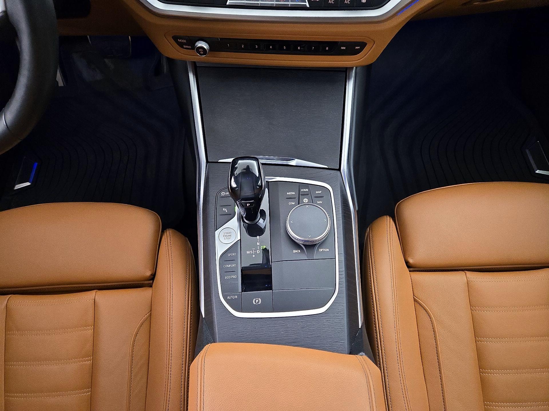 Thumbnail: 2021 BMW 3 Series - 18