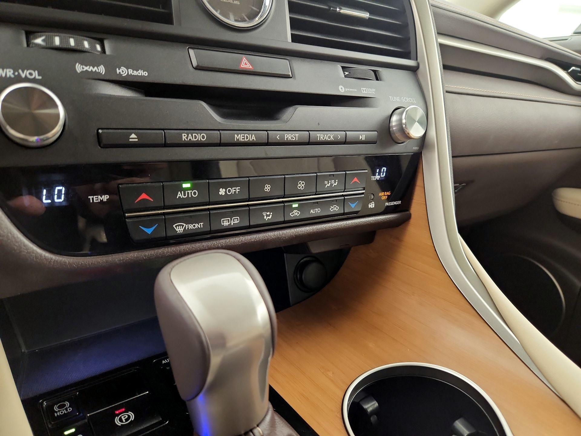 Thumbnail: 2017 Lexus RX - 17