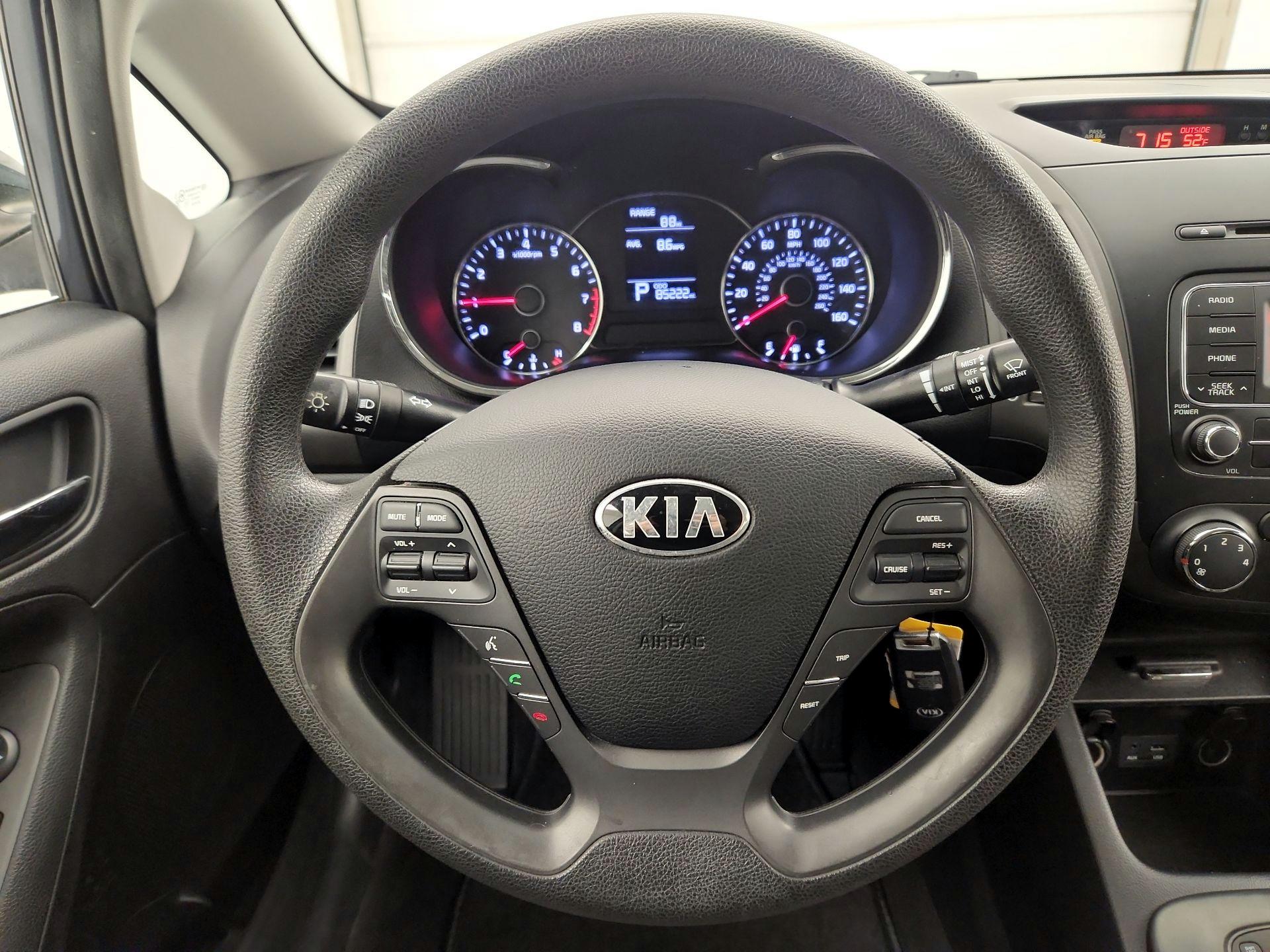Thumbnail: 2014 Kia Forte - 10
