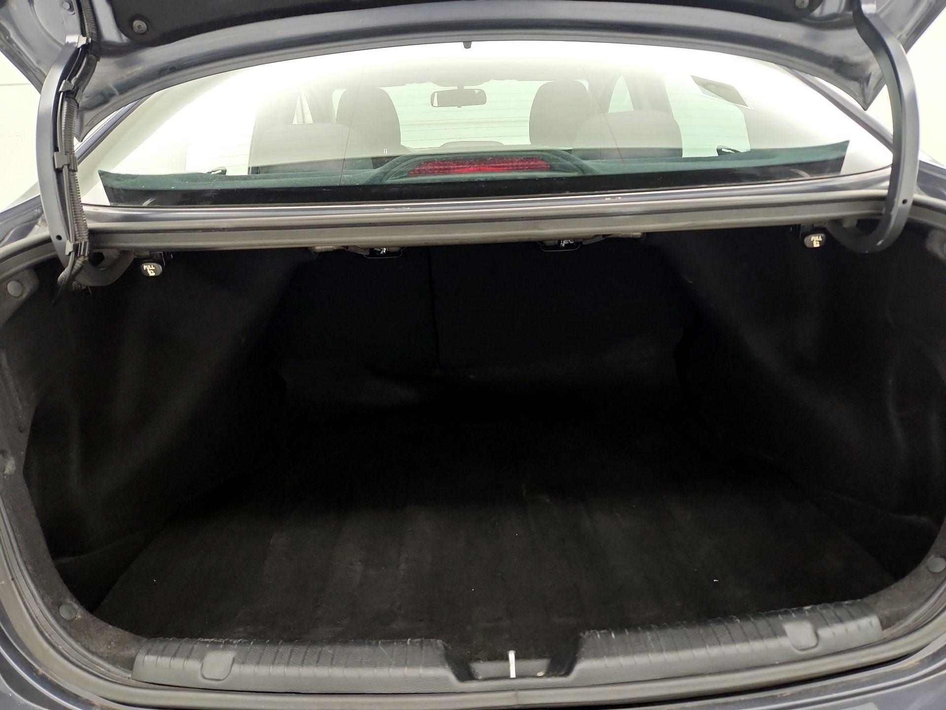 Thumbnail: 2014 Kia Forte - 19