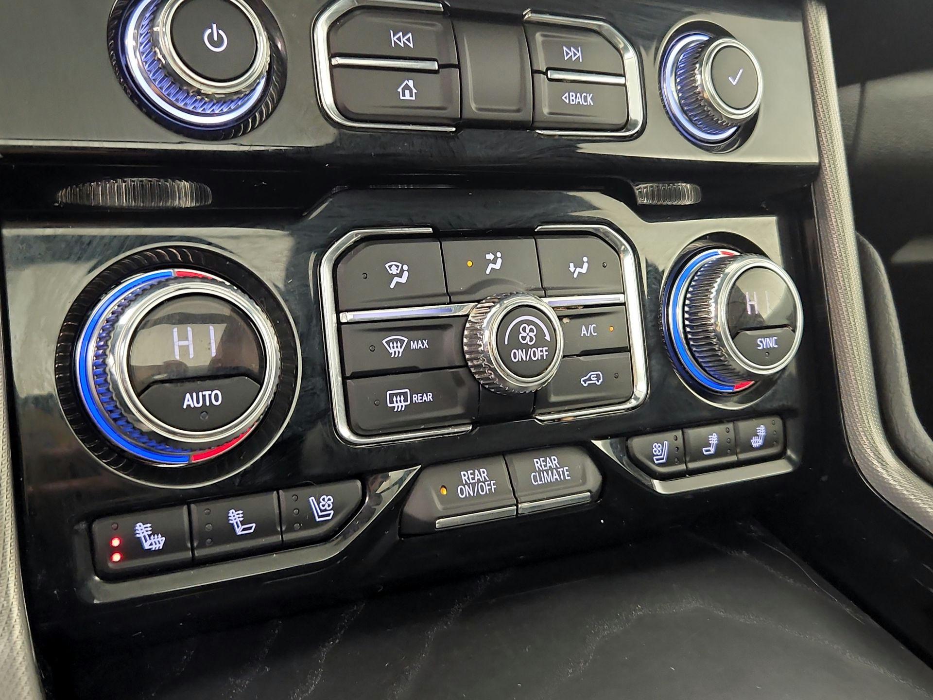 Thumbnail: 2022 GMC Yukon - 17