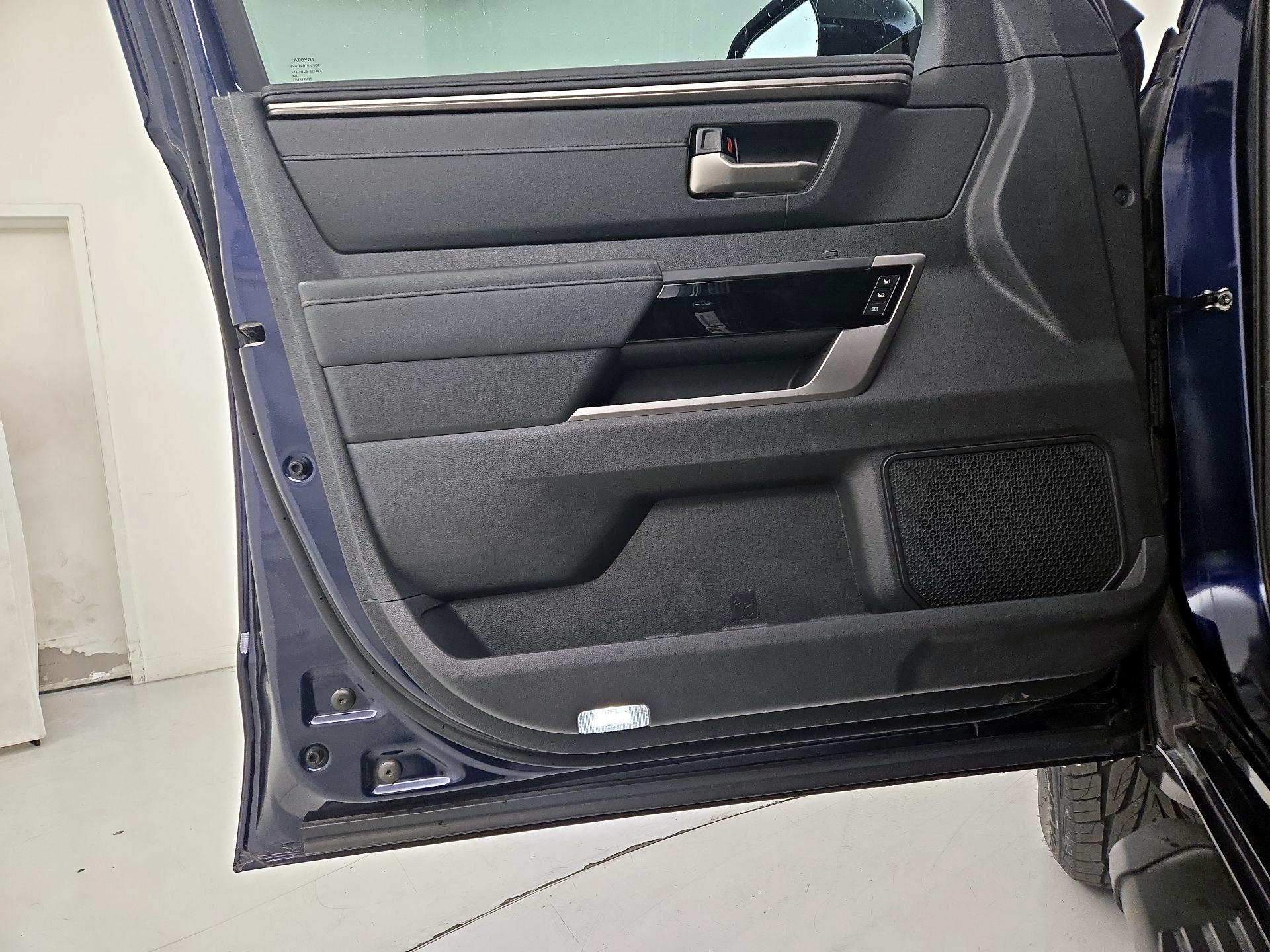 Thumbnail: 2024 Toyota Tundra - 12