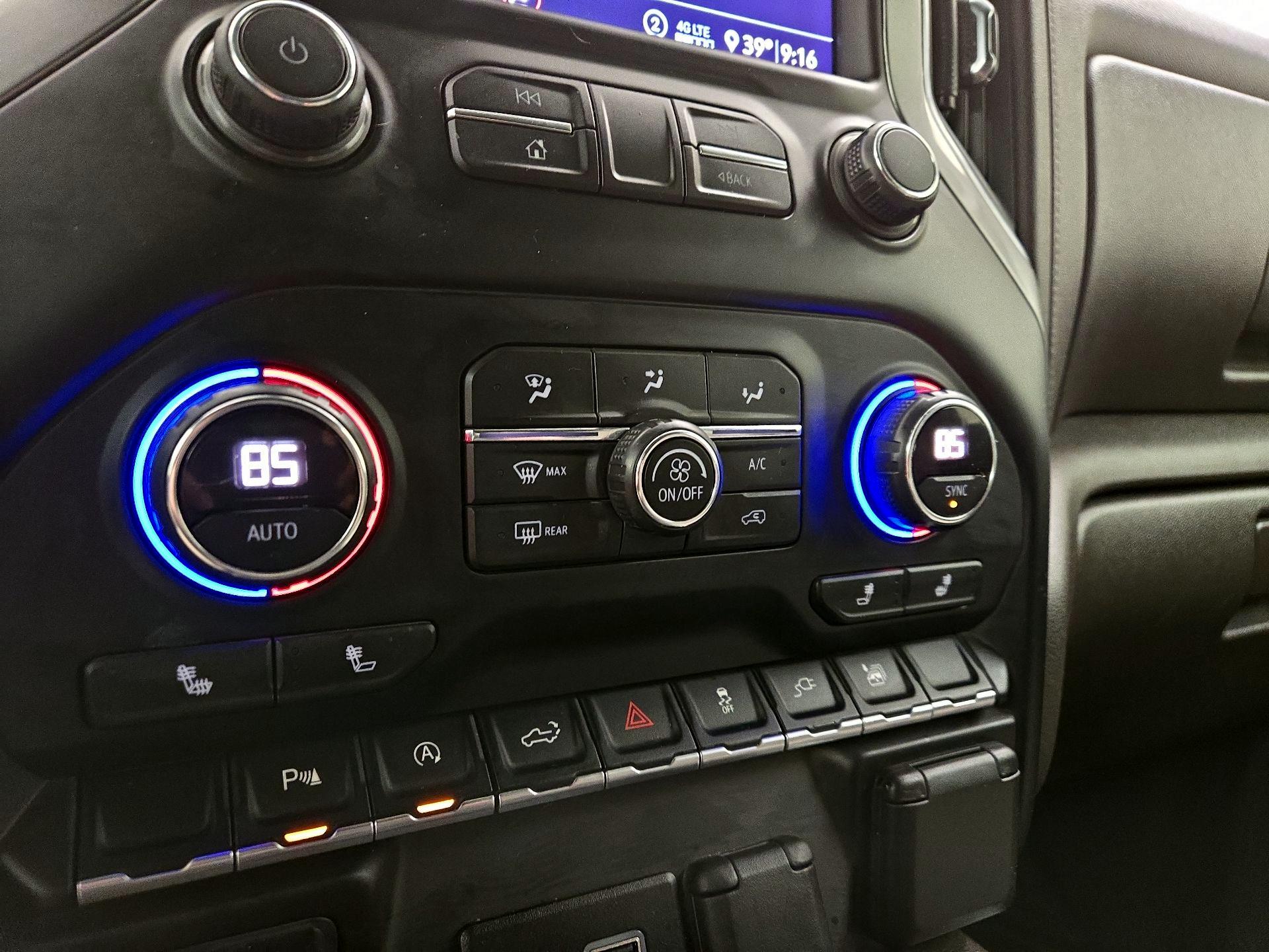 Thumbnail: 2020 Chevrolet Silverado 1500 - 16