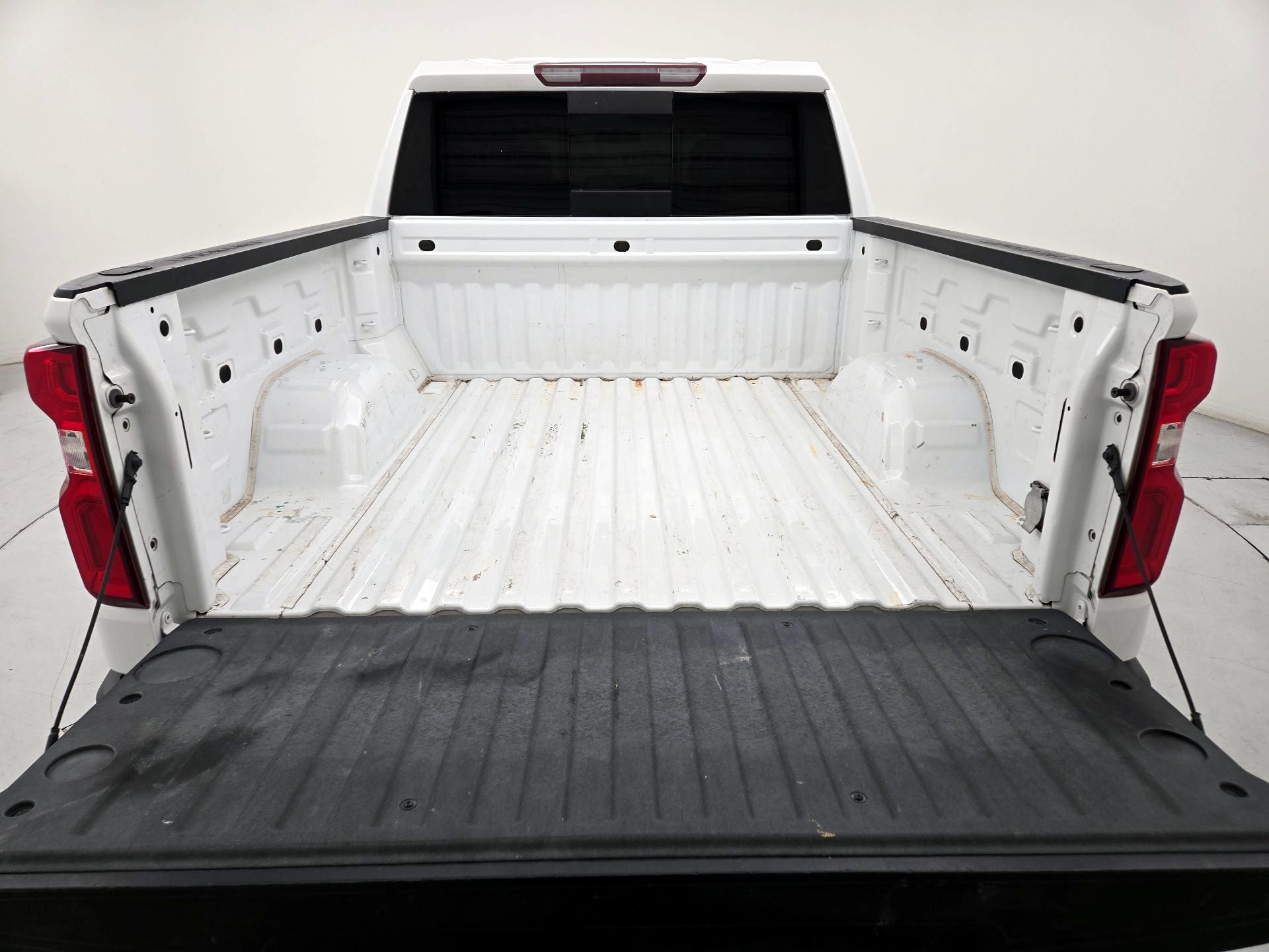 Thumbnail: 2020 Chevrolet Silverado 1500 - 20