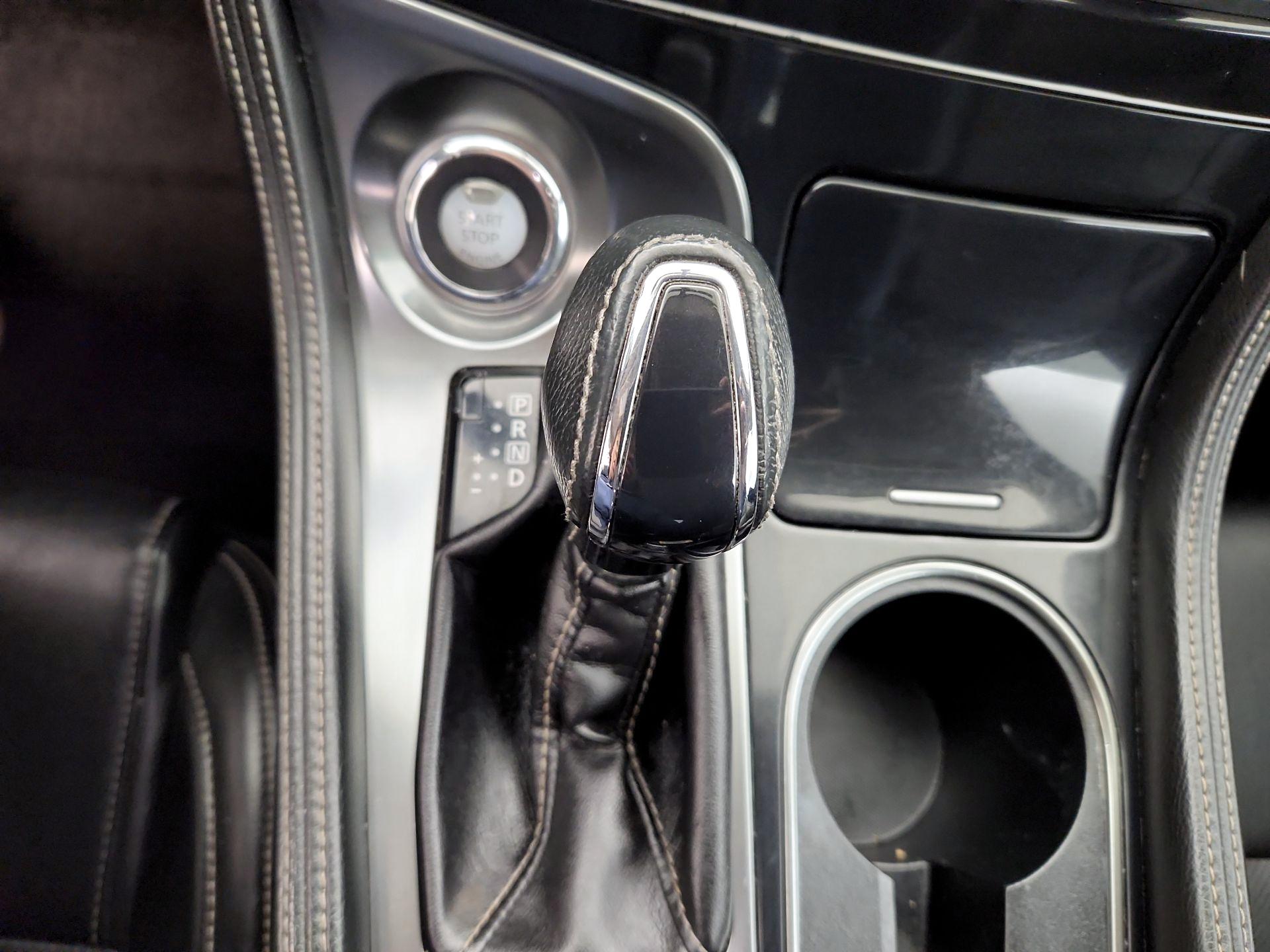 Thumbnail: 2019 Nissan Maxima - 18