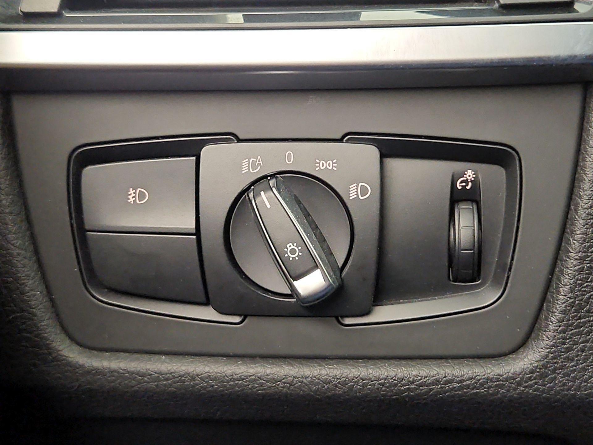 Thumbnail: 2015 BMW 3 Series - 13