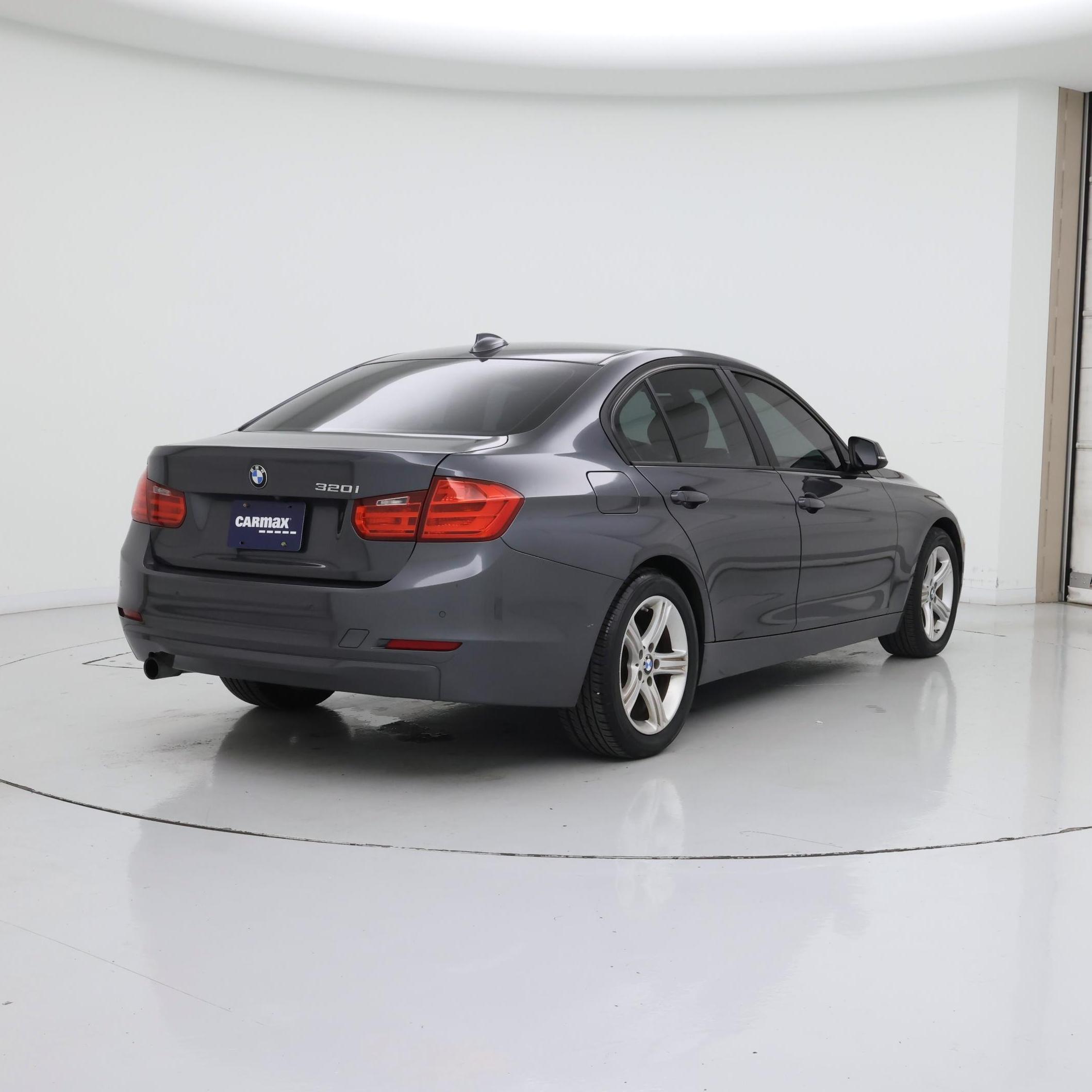 Thumbnail: 2015 BMW 3 Series - 8