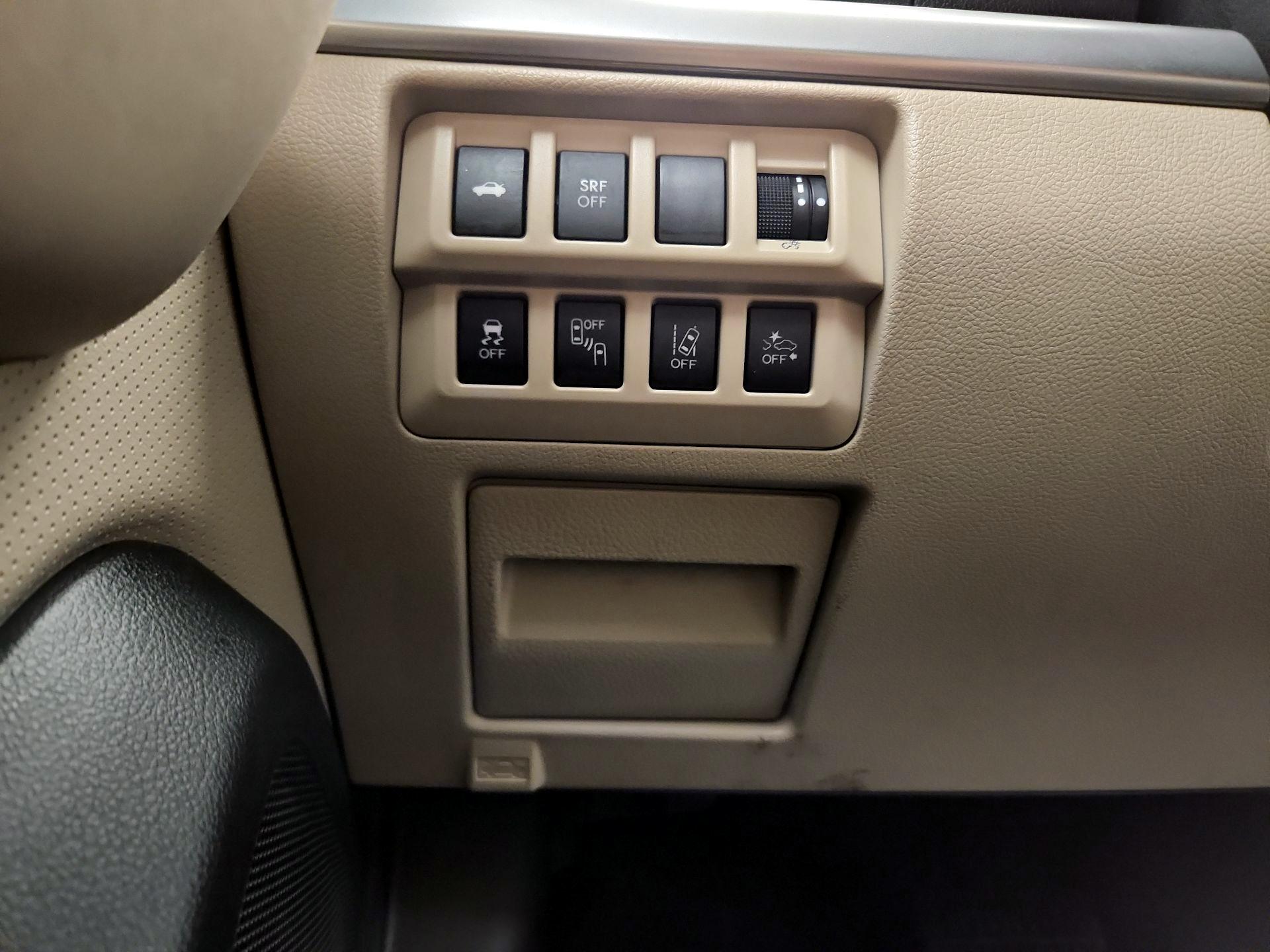 Thumbnail: 2016 Subaru Legacy - 13