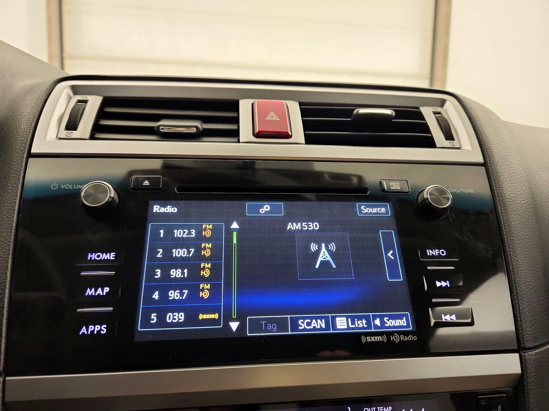 Thumbnail: 2016 Subaru Legacy - 16