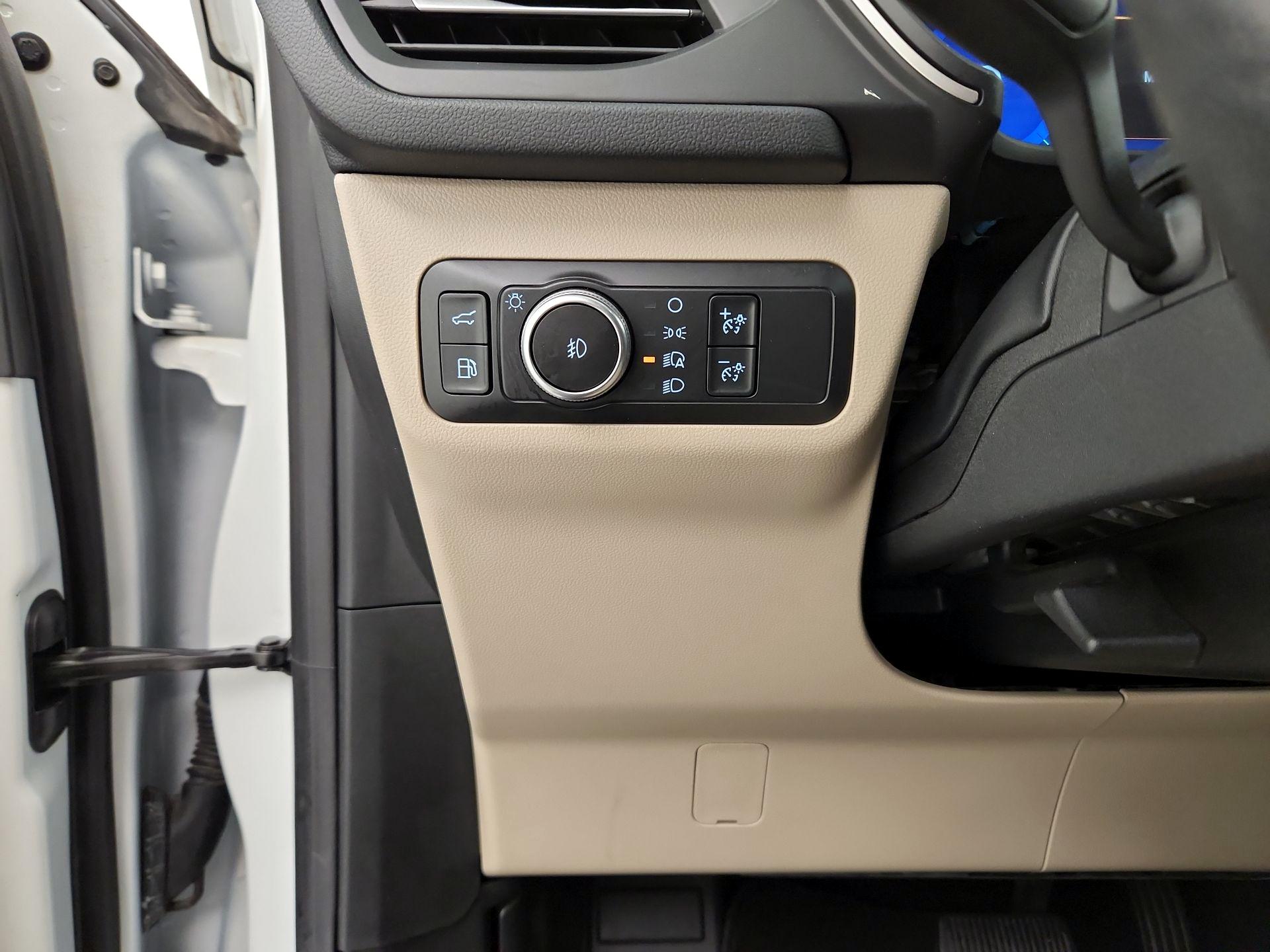 Thumbnail: 2020 Ford Escape - 13