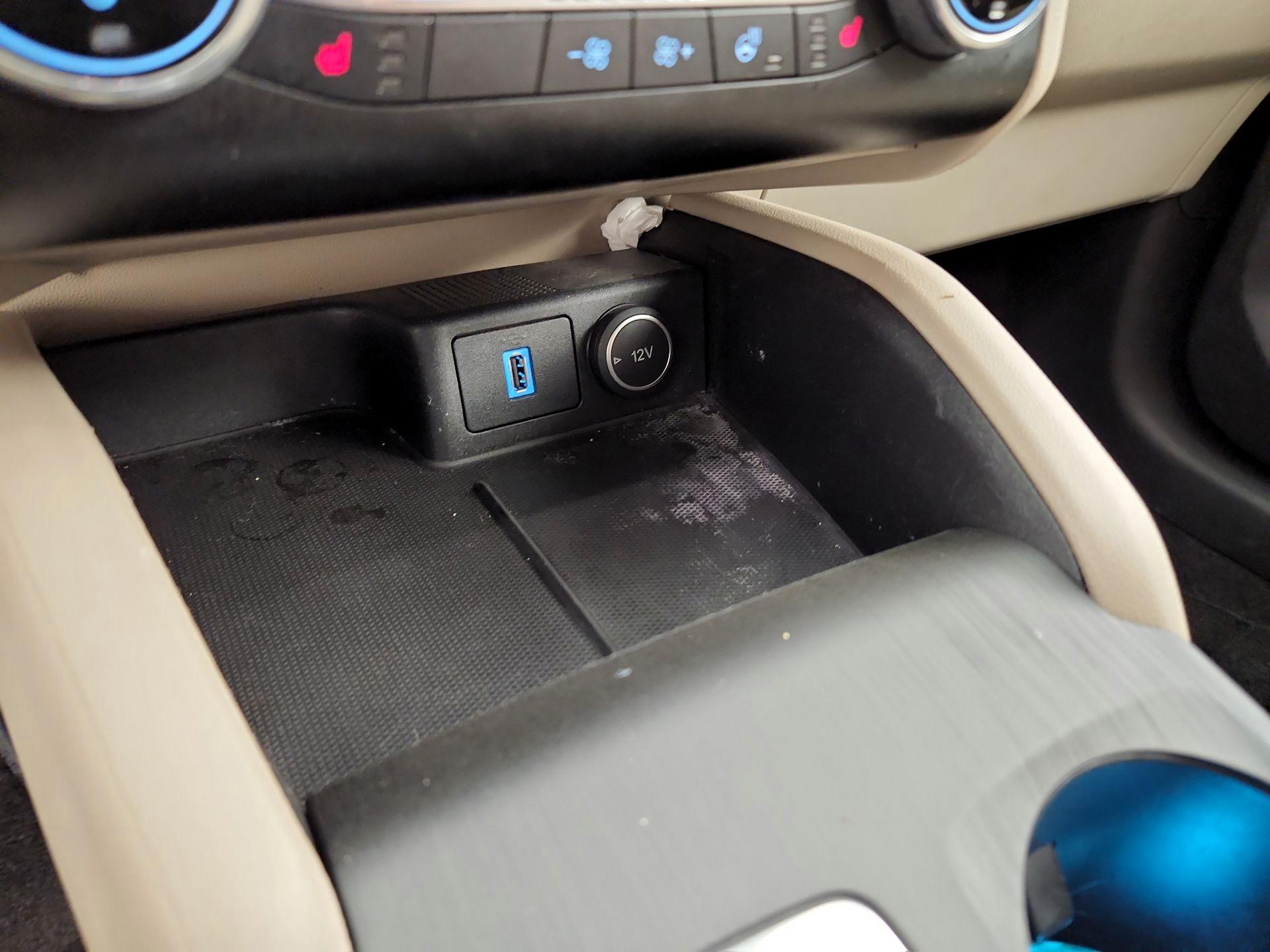 Thumbnail: 2020 Ford Escape - 19