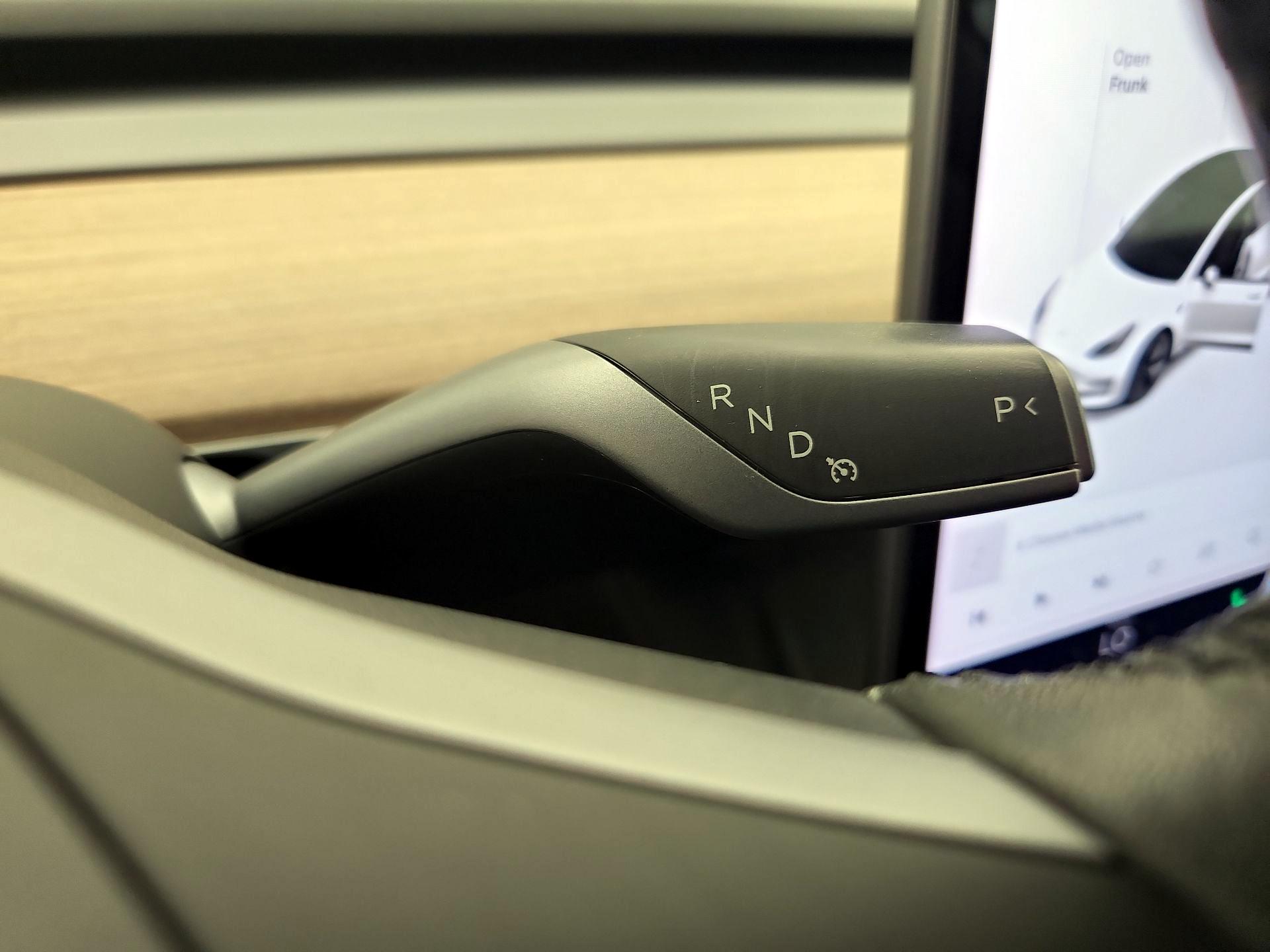 Thumbnail: 2021 Tesla Model 3 - 17