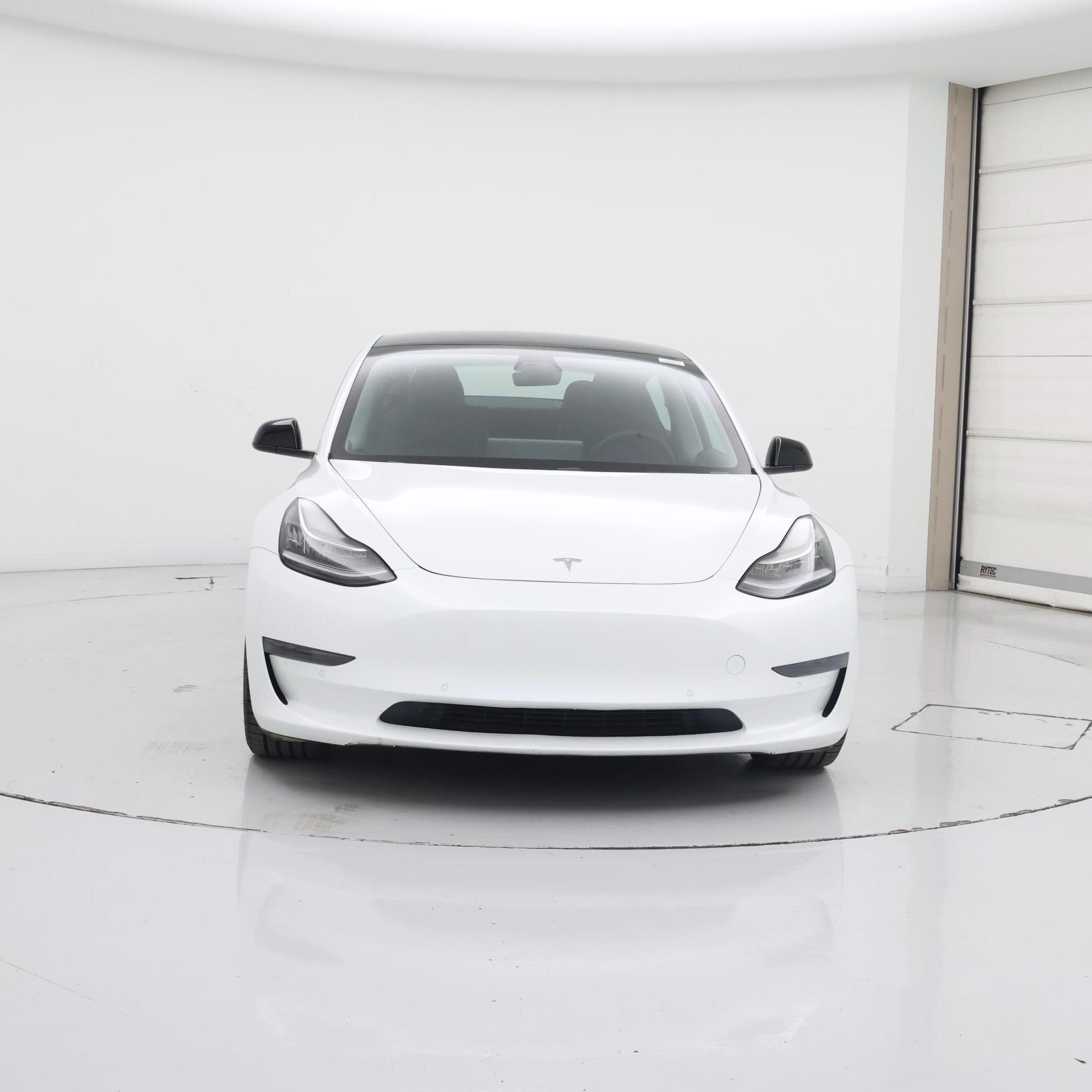 Thumbnail: 2021 Tesla Model 3 - 5